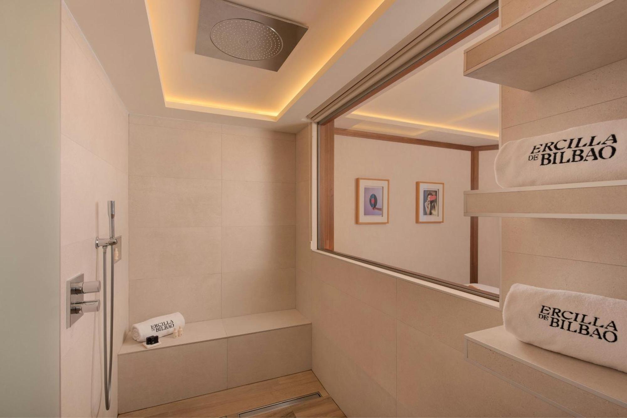 Premium Guest Room with King Bed,1643137160:JPEG