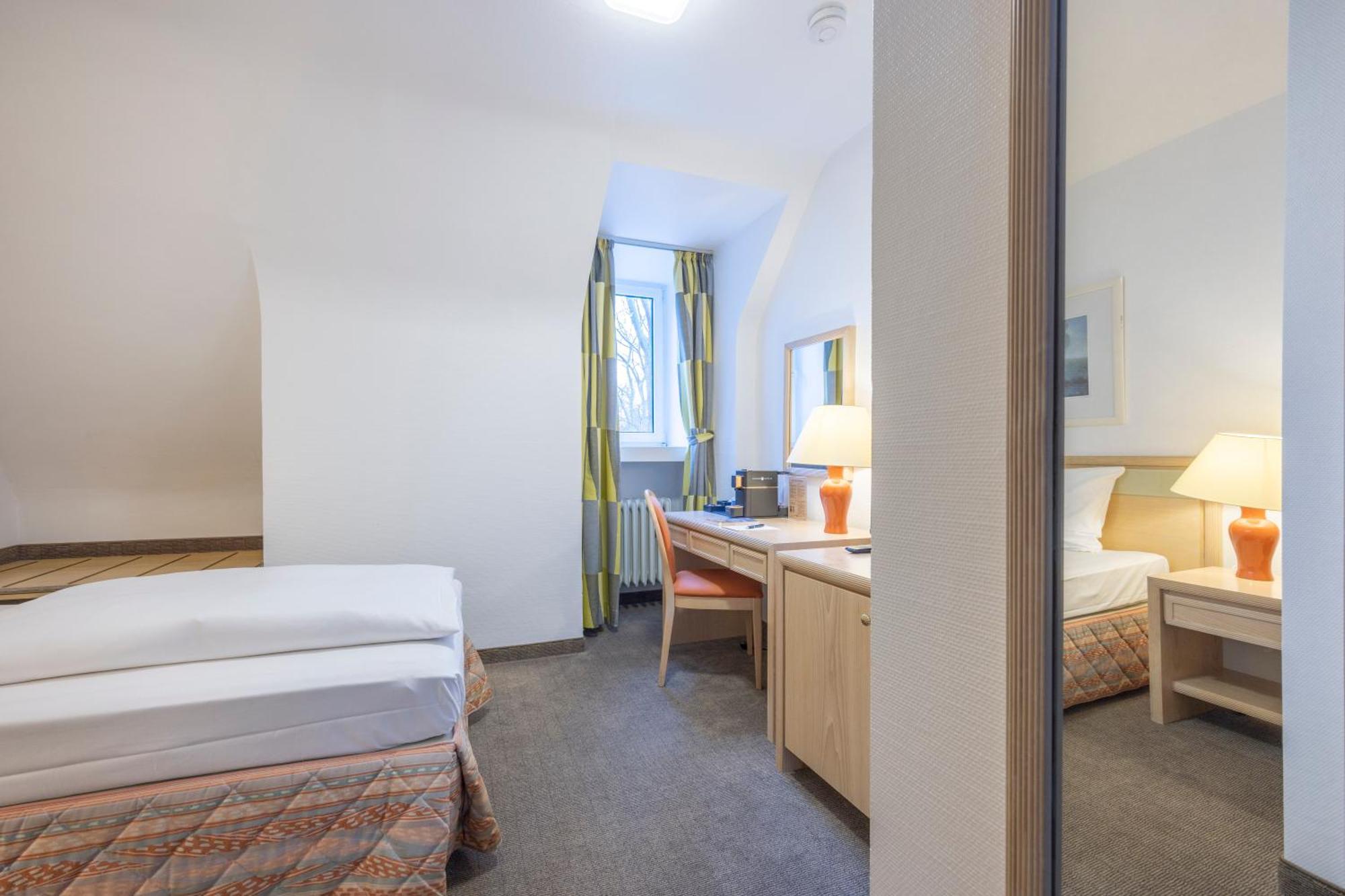 Comfort Single Room