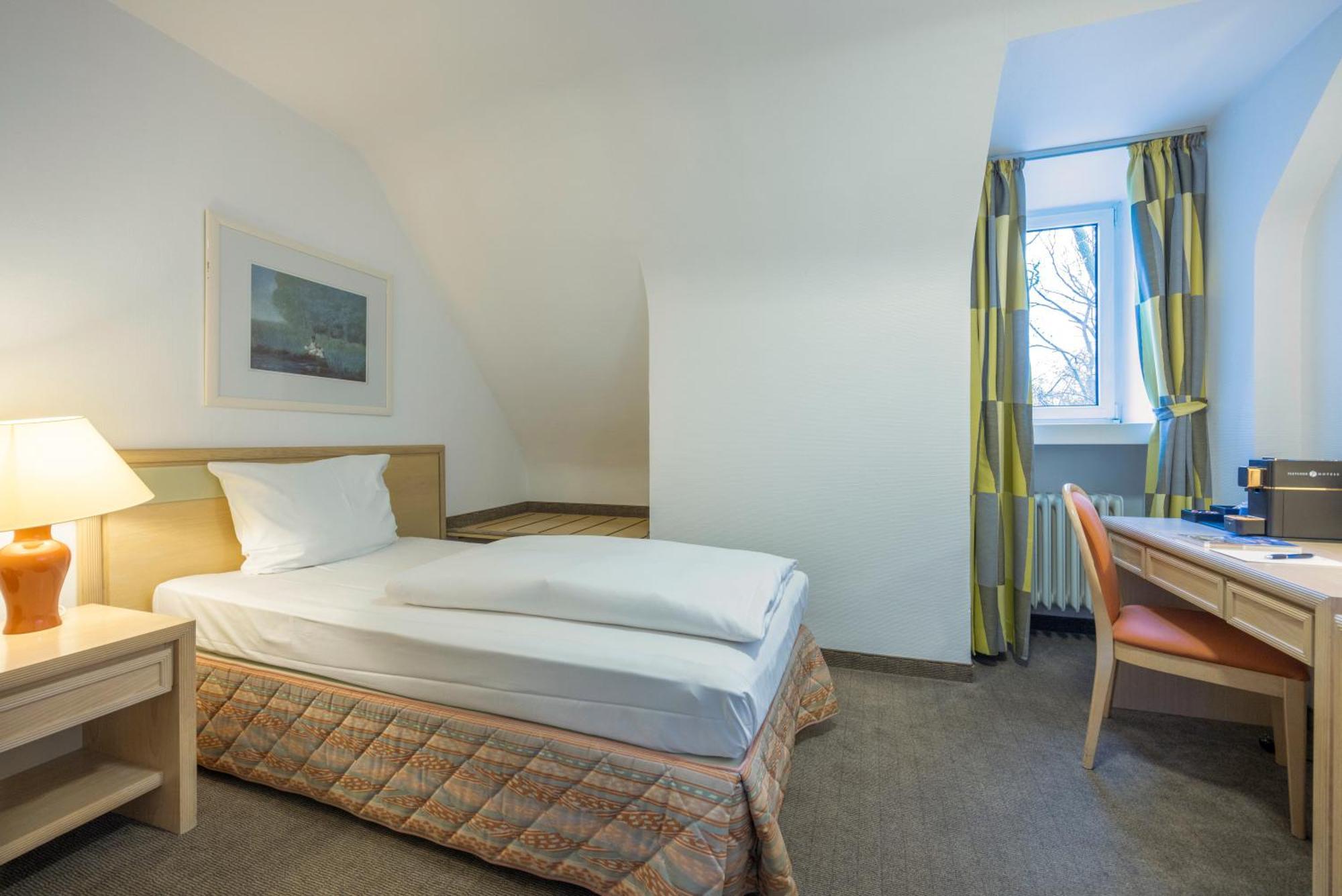 Comfort Single Room