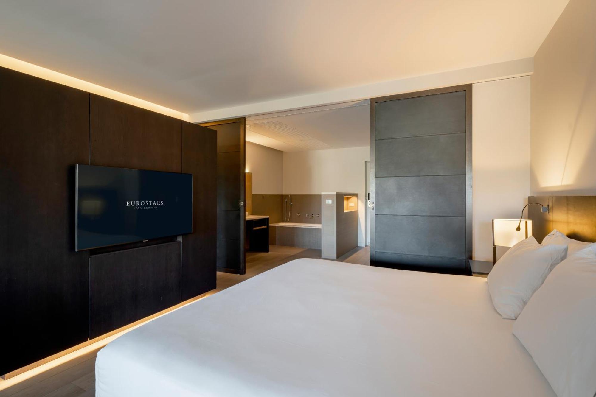 Grand Deluxe Double Room Spa Access,1644410755:JPEG