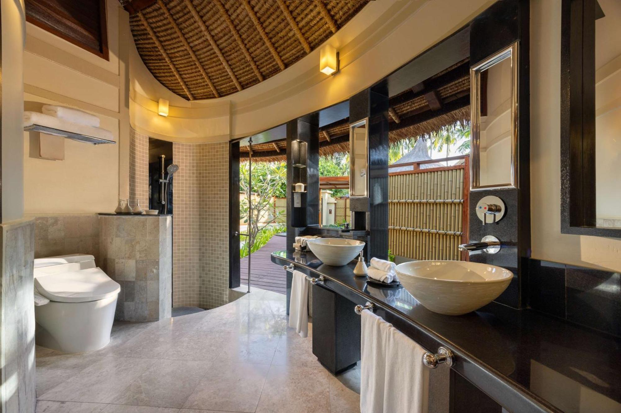 Oceanview Pool Villa