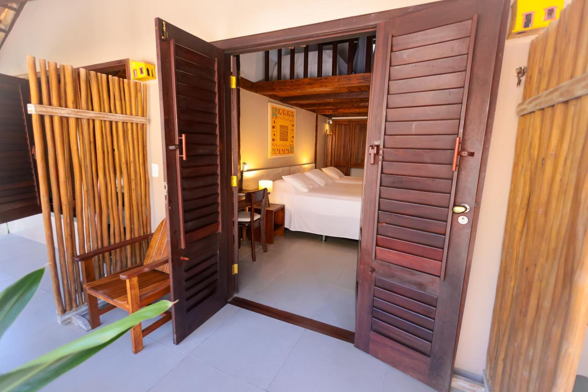 Quintuple Room