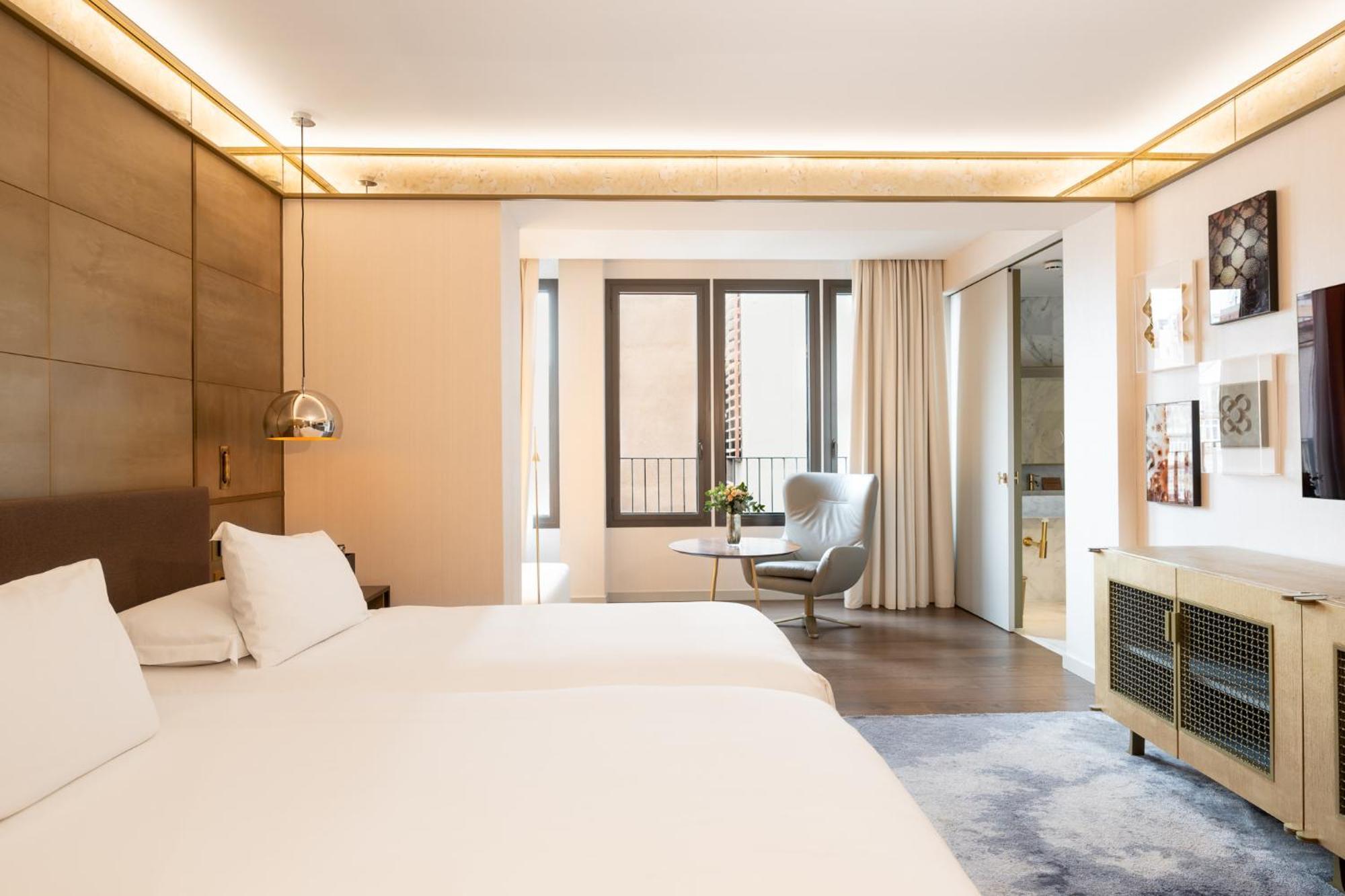 Zimmer mit Kingsize-Bett - Barrierefrei/befahrbare Dusche