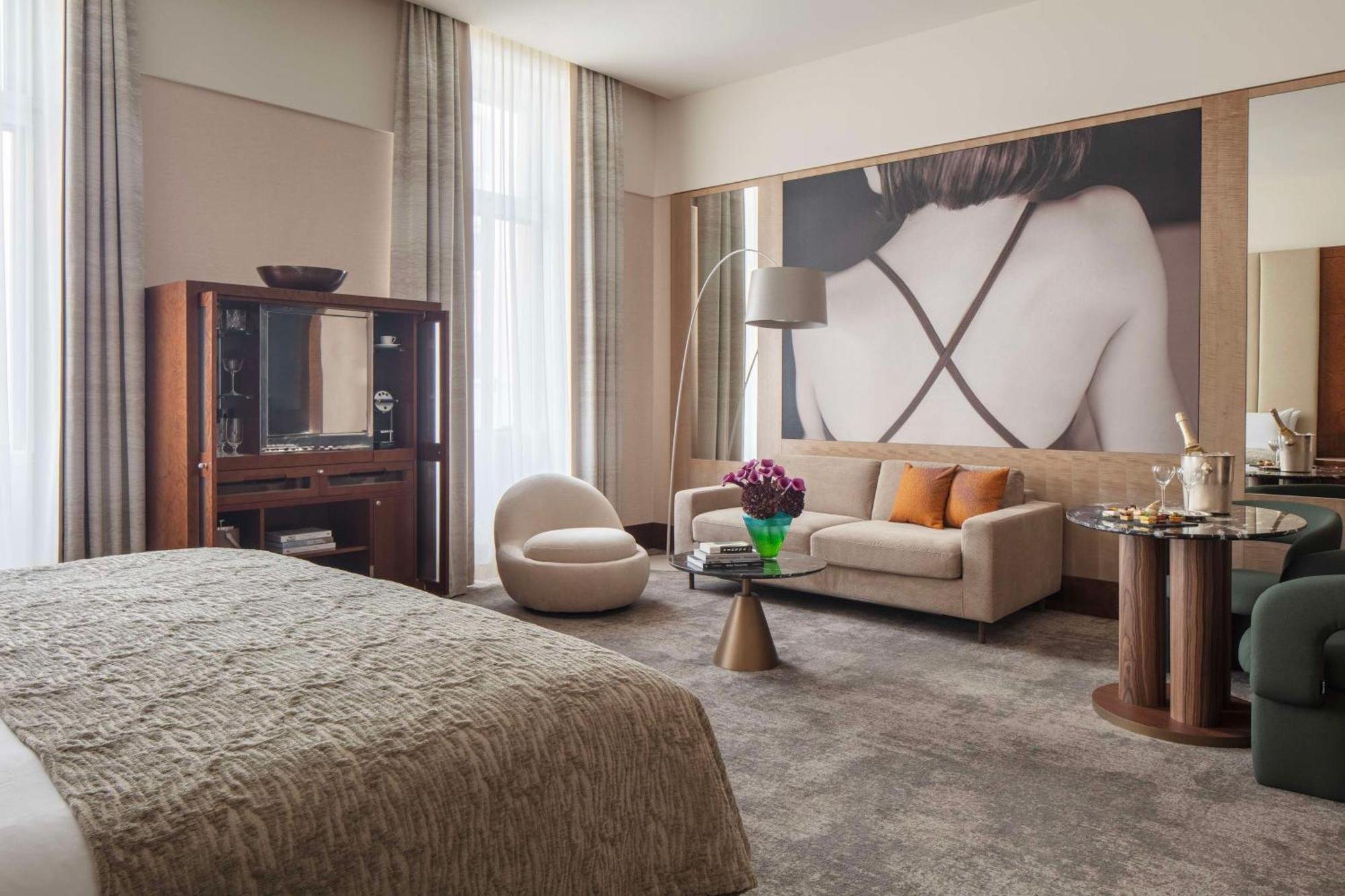 Suite Junior con Balcone alla Francese