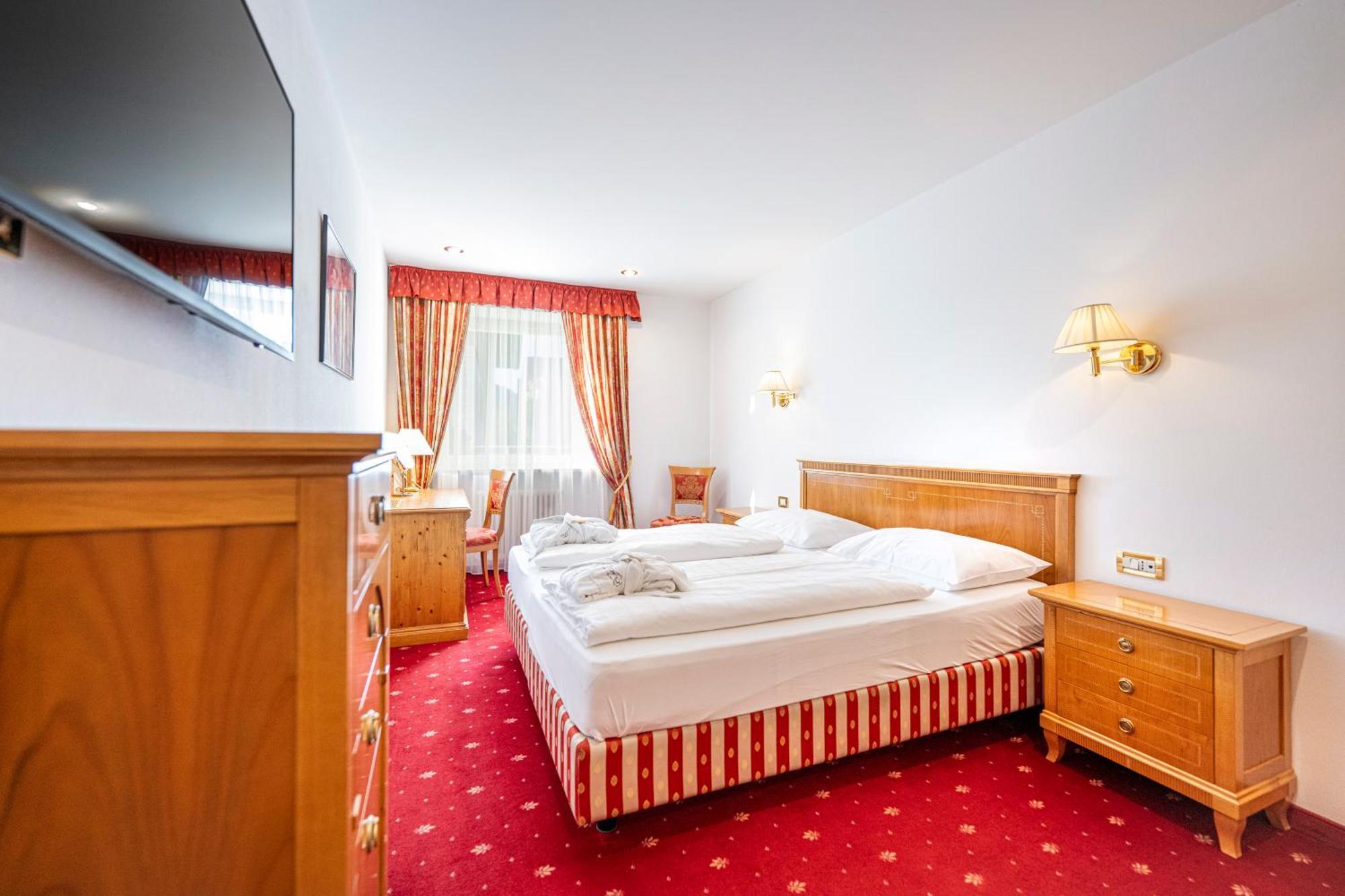 Comfort Doppel-/Zweibettzimmer