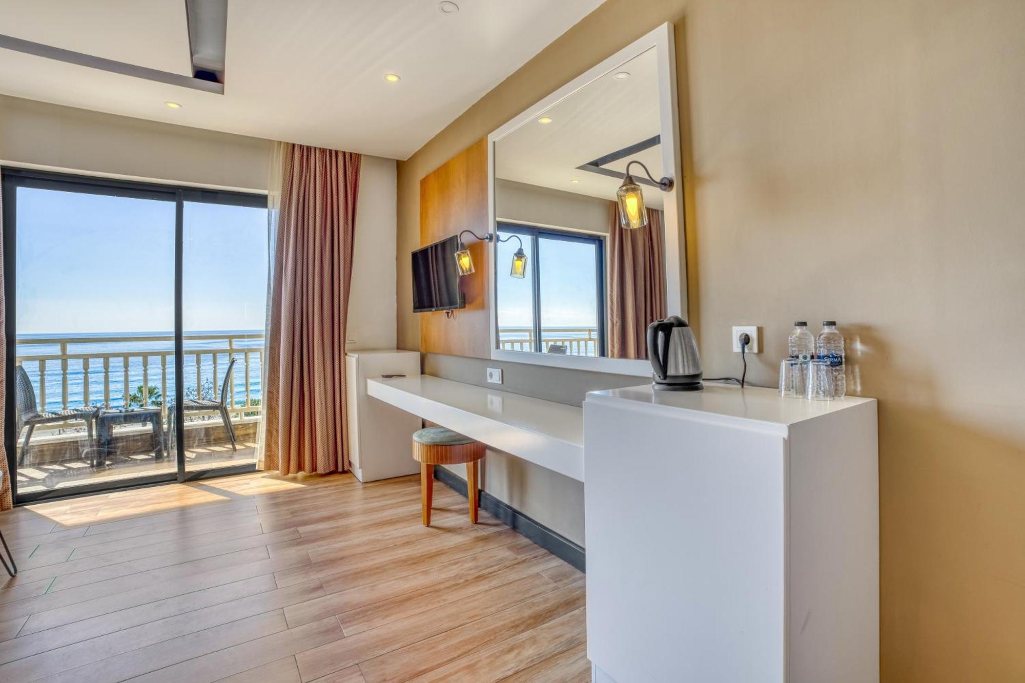 Family Room Sea View