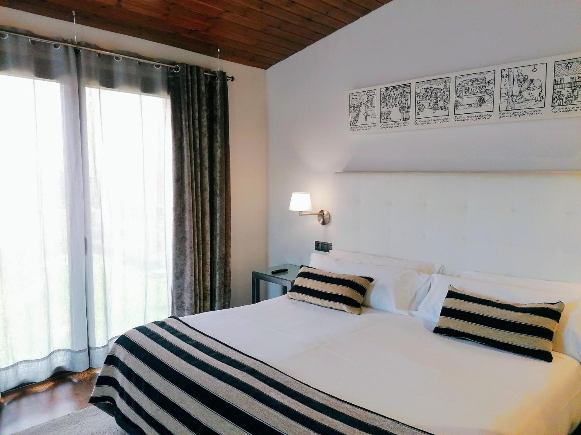 Double or Twin Room Garden View