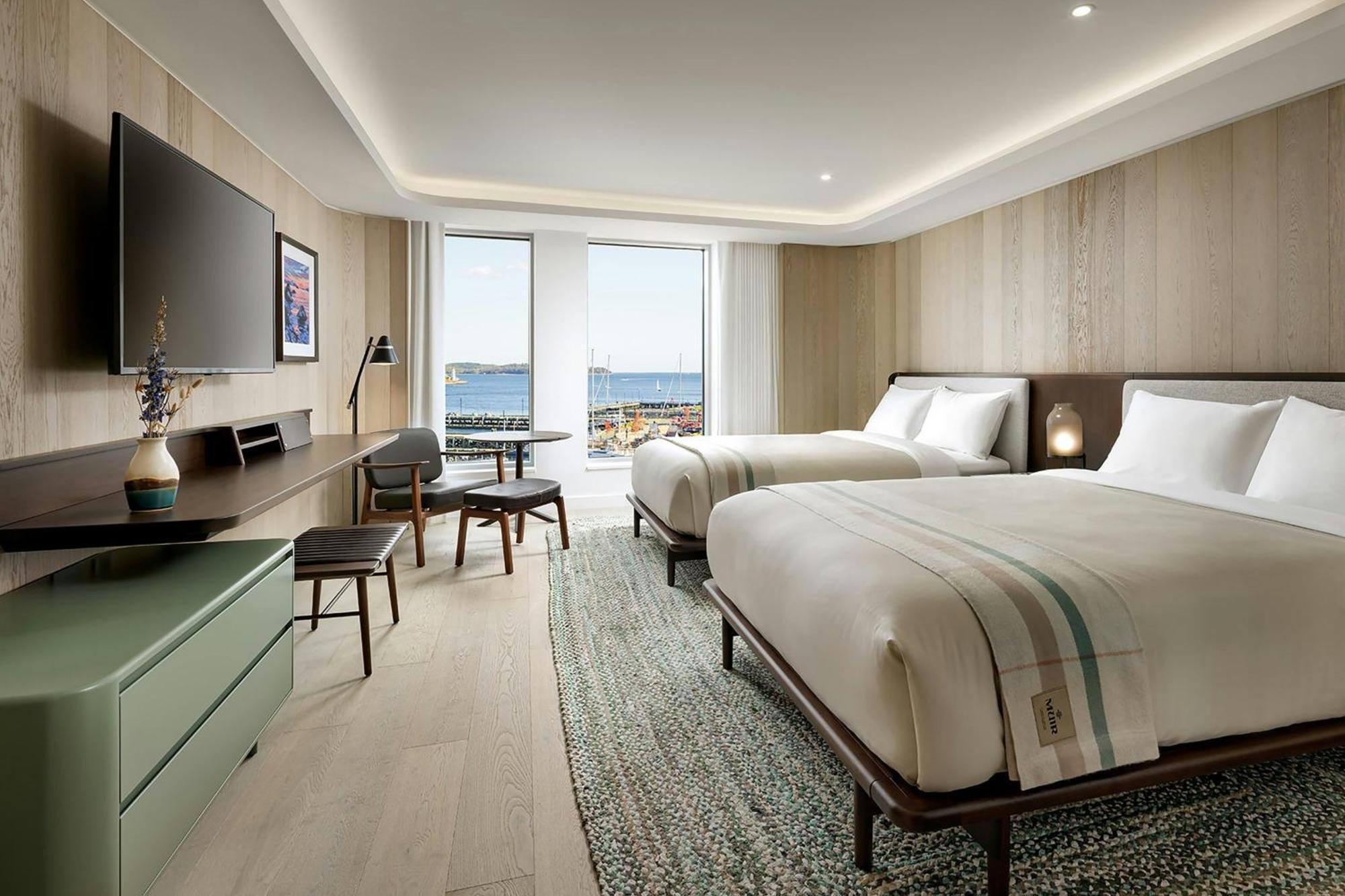 Signature Queen Room Two Queen Beds