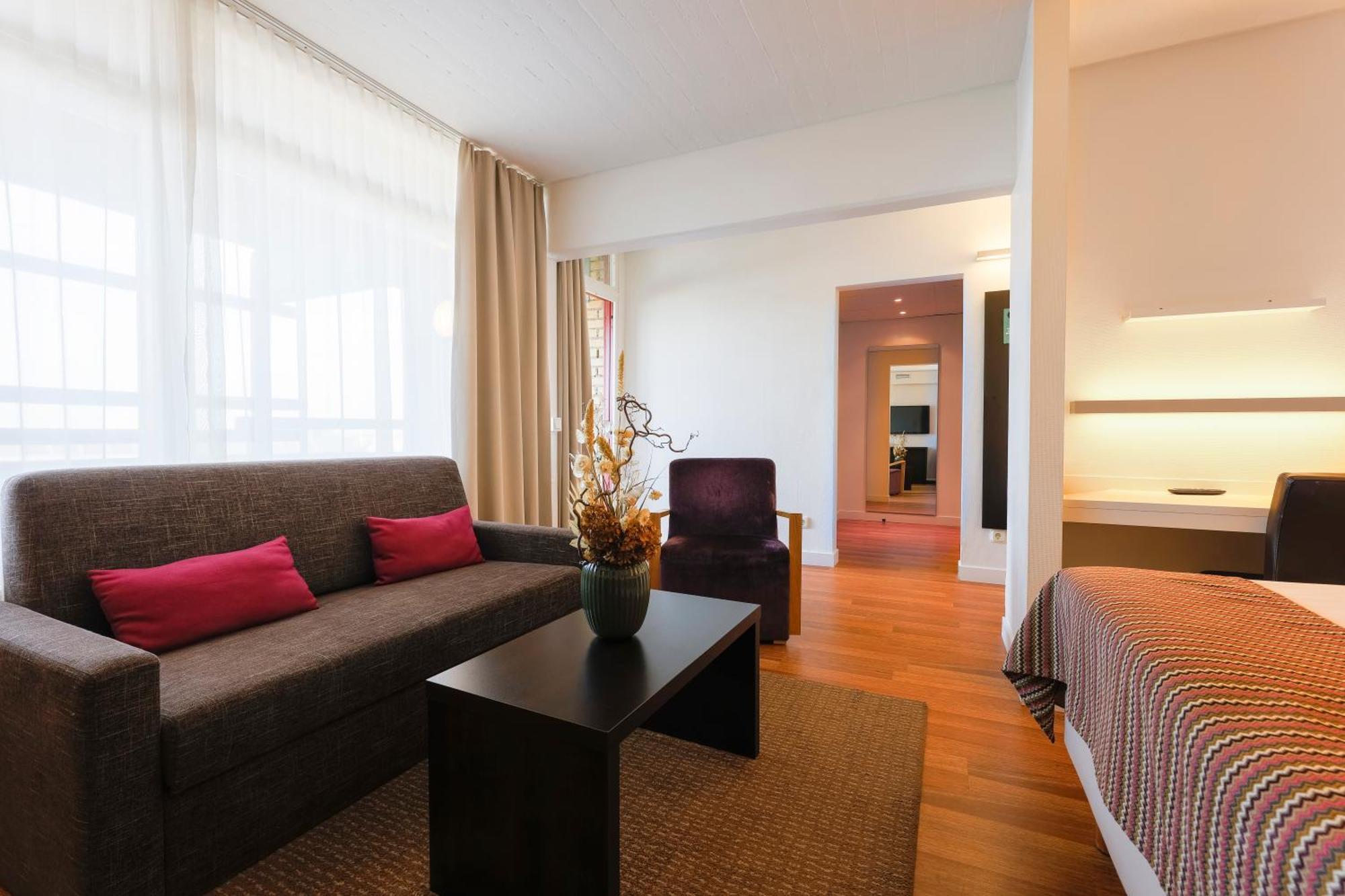Standard Twin Room Plus