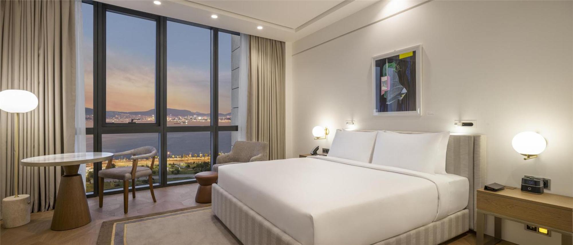 Deluxe Kamer met Kingsize Bed en Balkon