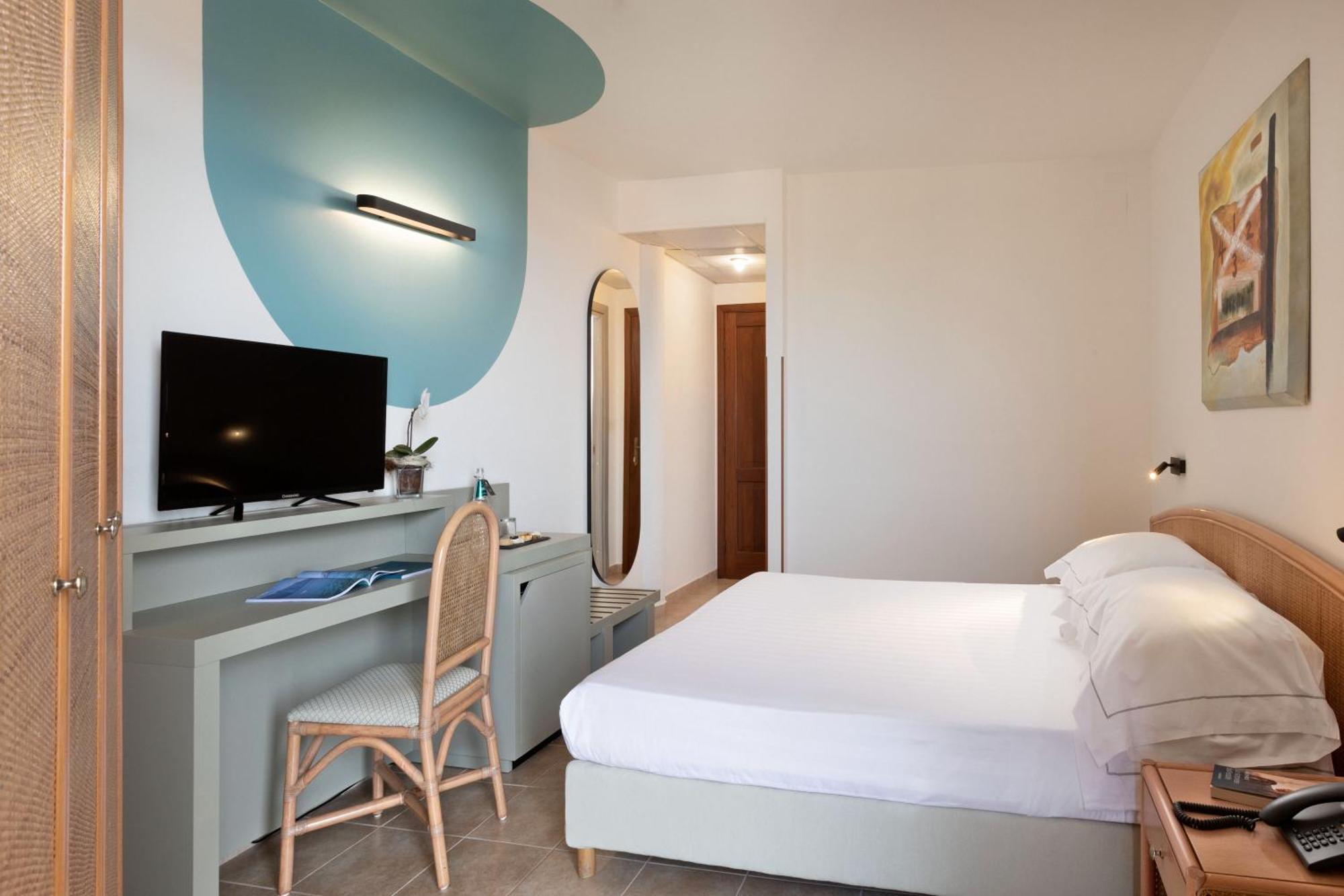 Standard Double or Twin Room,1669820411:JPEG