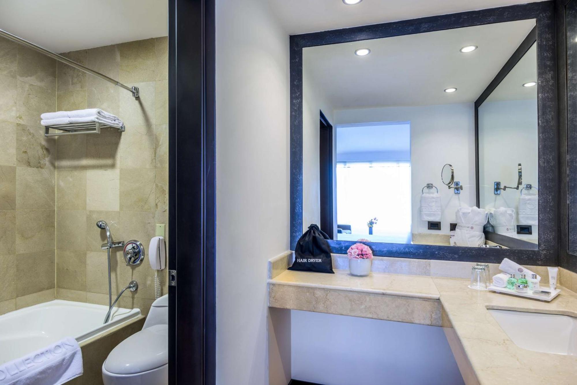 Superior Double or Twin Room,1674711851:JPEG