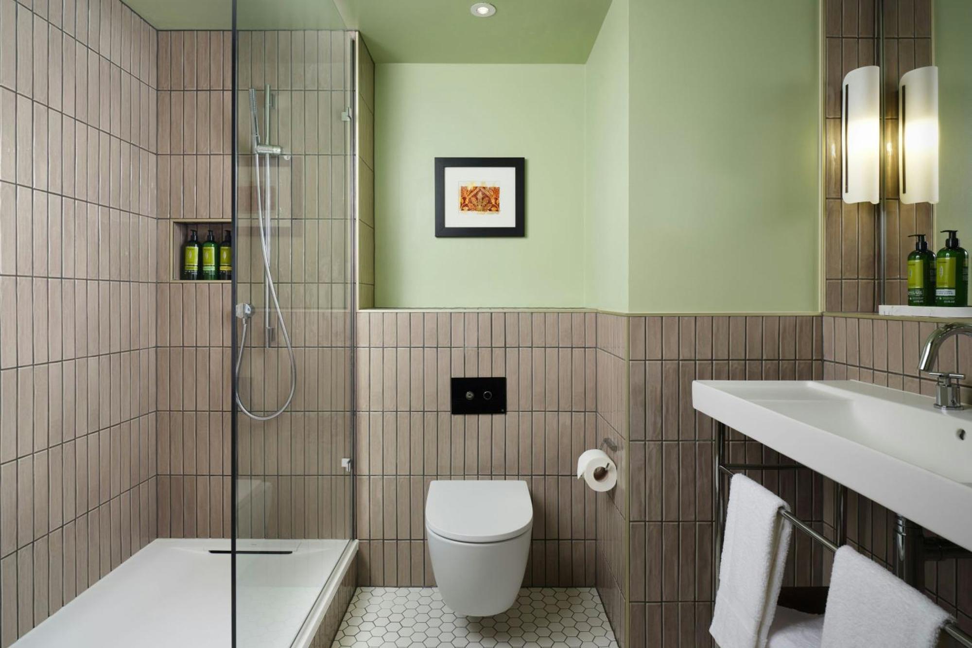 Premier King Bedroom