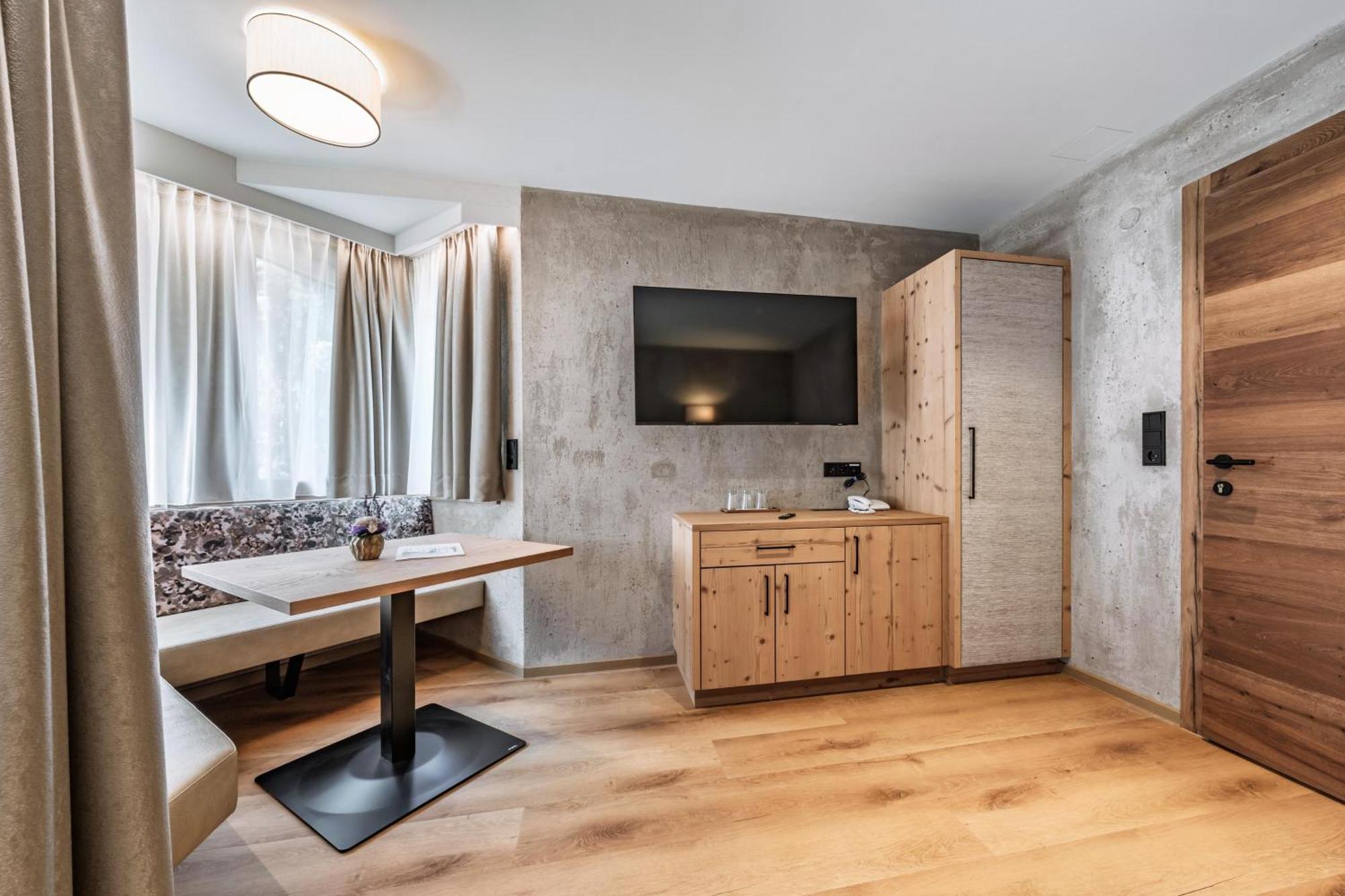 Duplex Suite,1675808998:JPEG