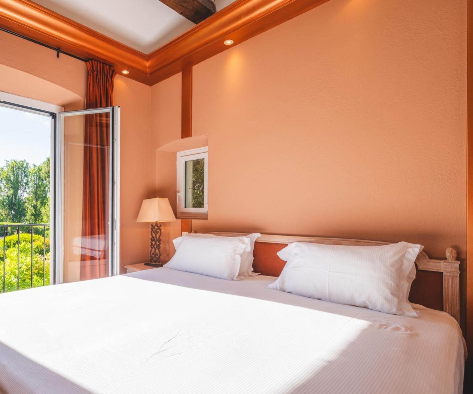Classic Single Room