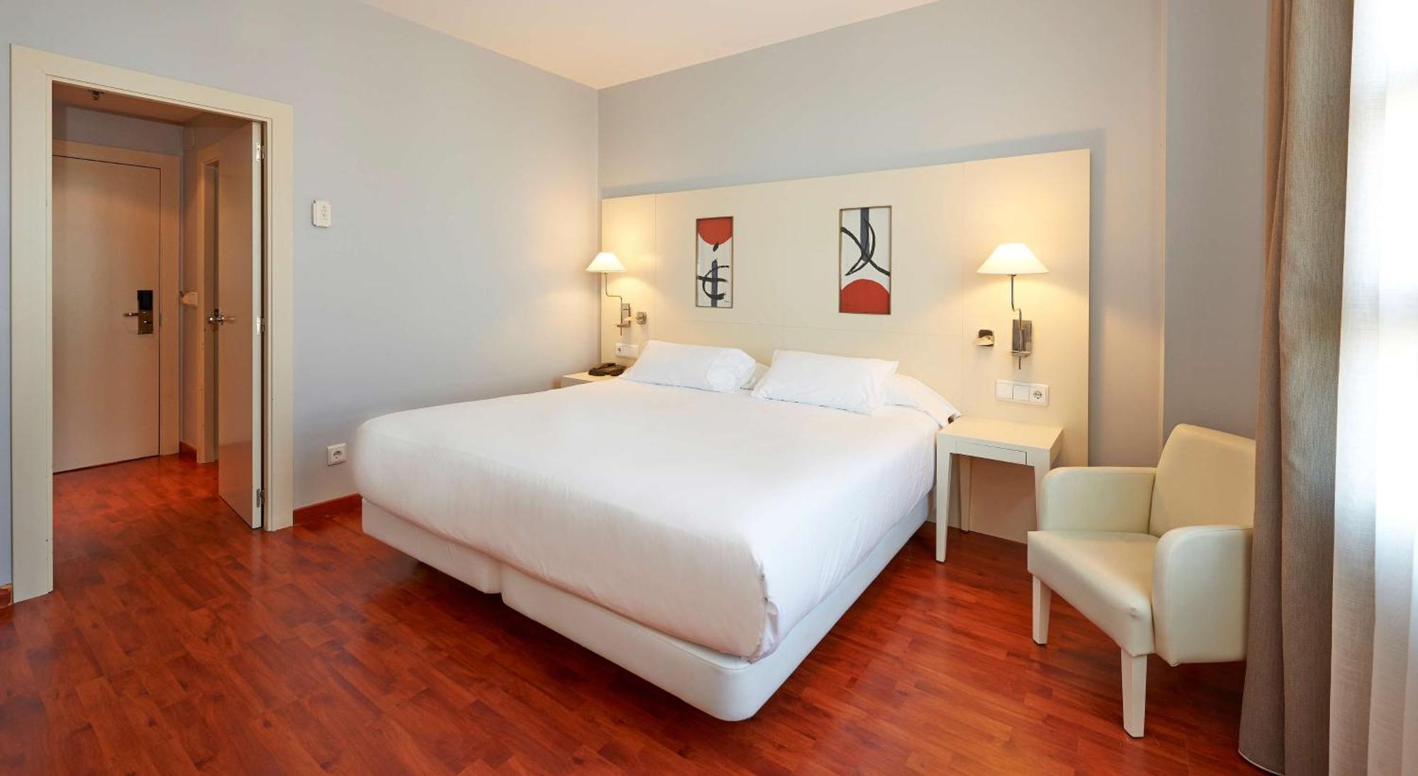 Superior Double or Twin Room,1689821316:JPEG