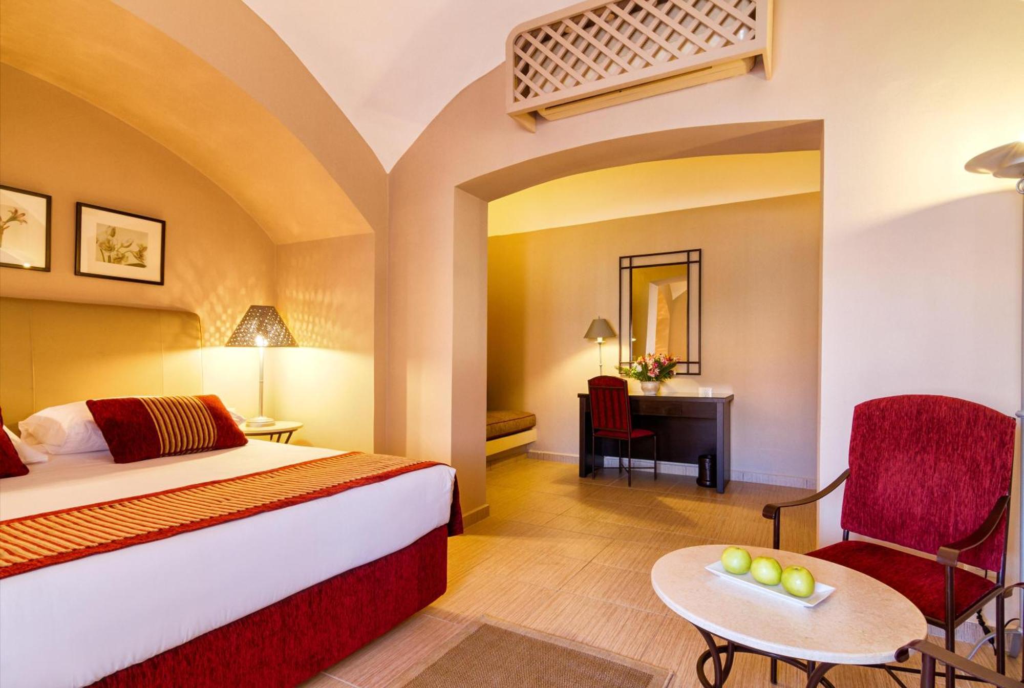Junior Suite Garden View