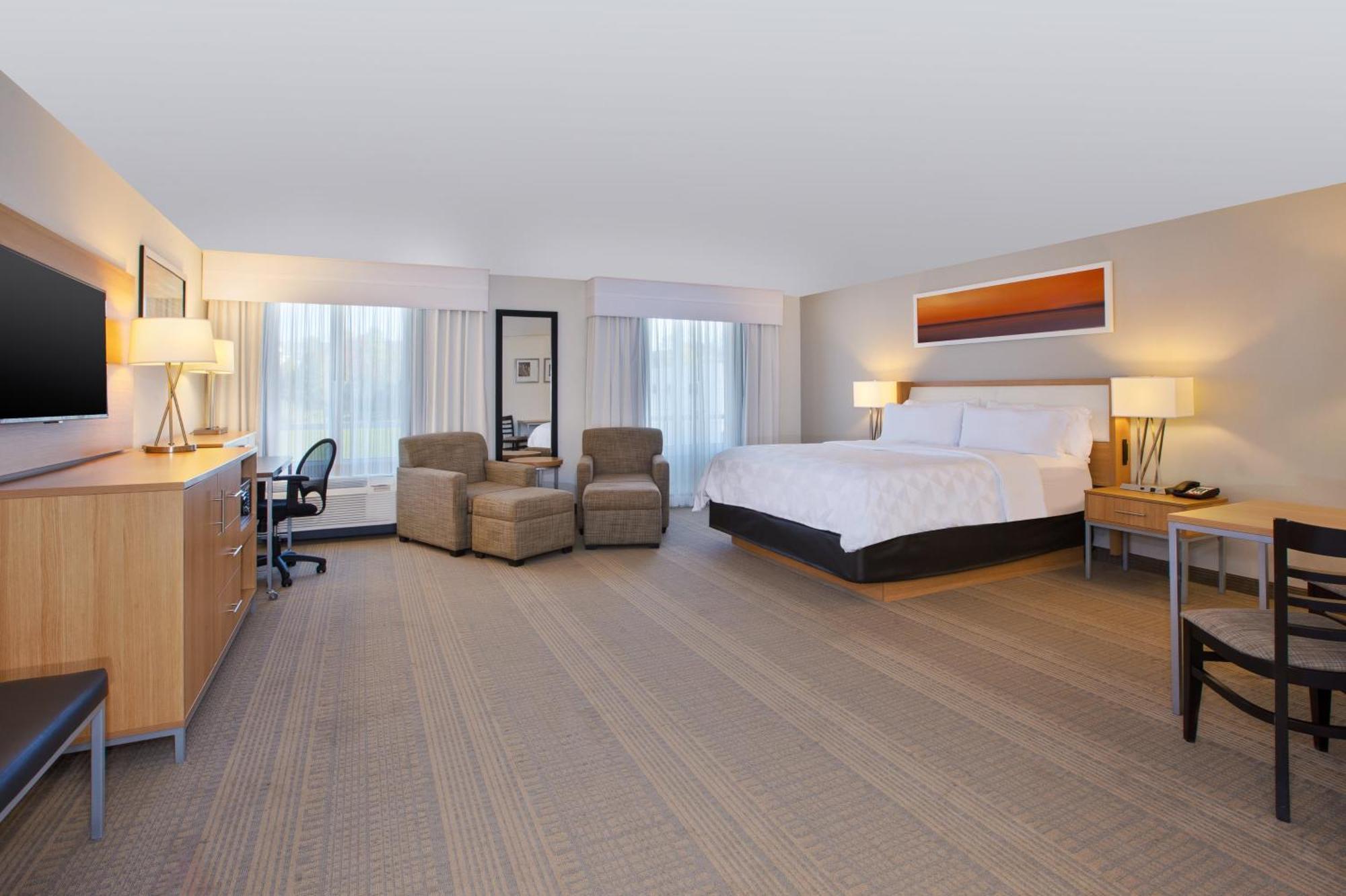 Deluxe King Room - Mobility Access