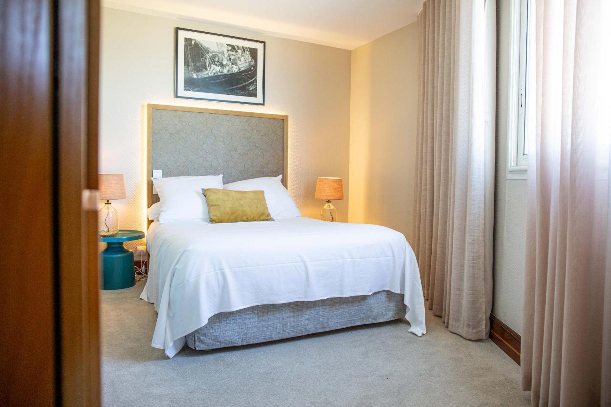 Suite Sea View Complimentary Spa Access