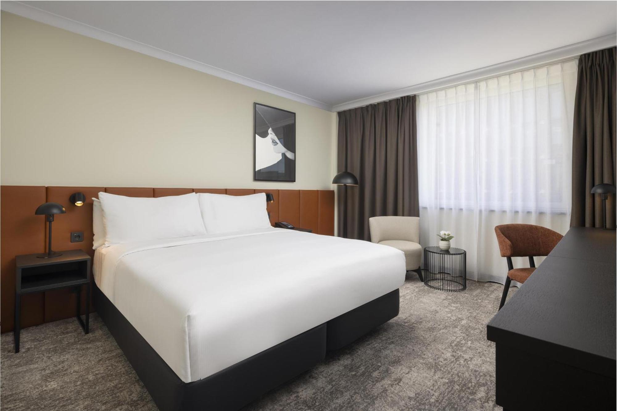 King Guest Room