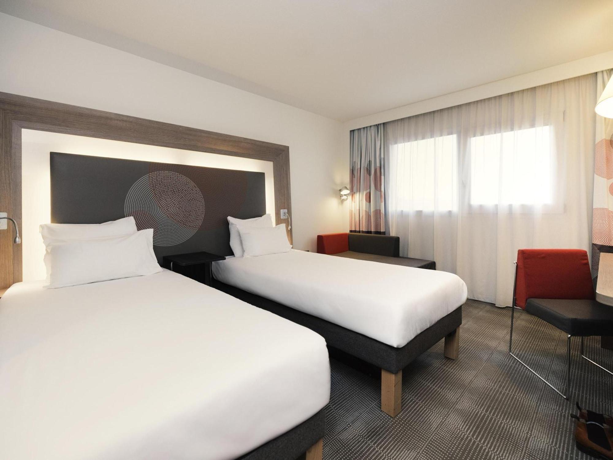 Standard Twin Room,1704886539:JPEG