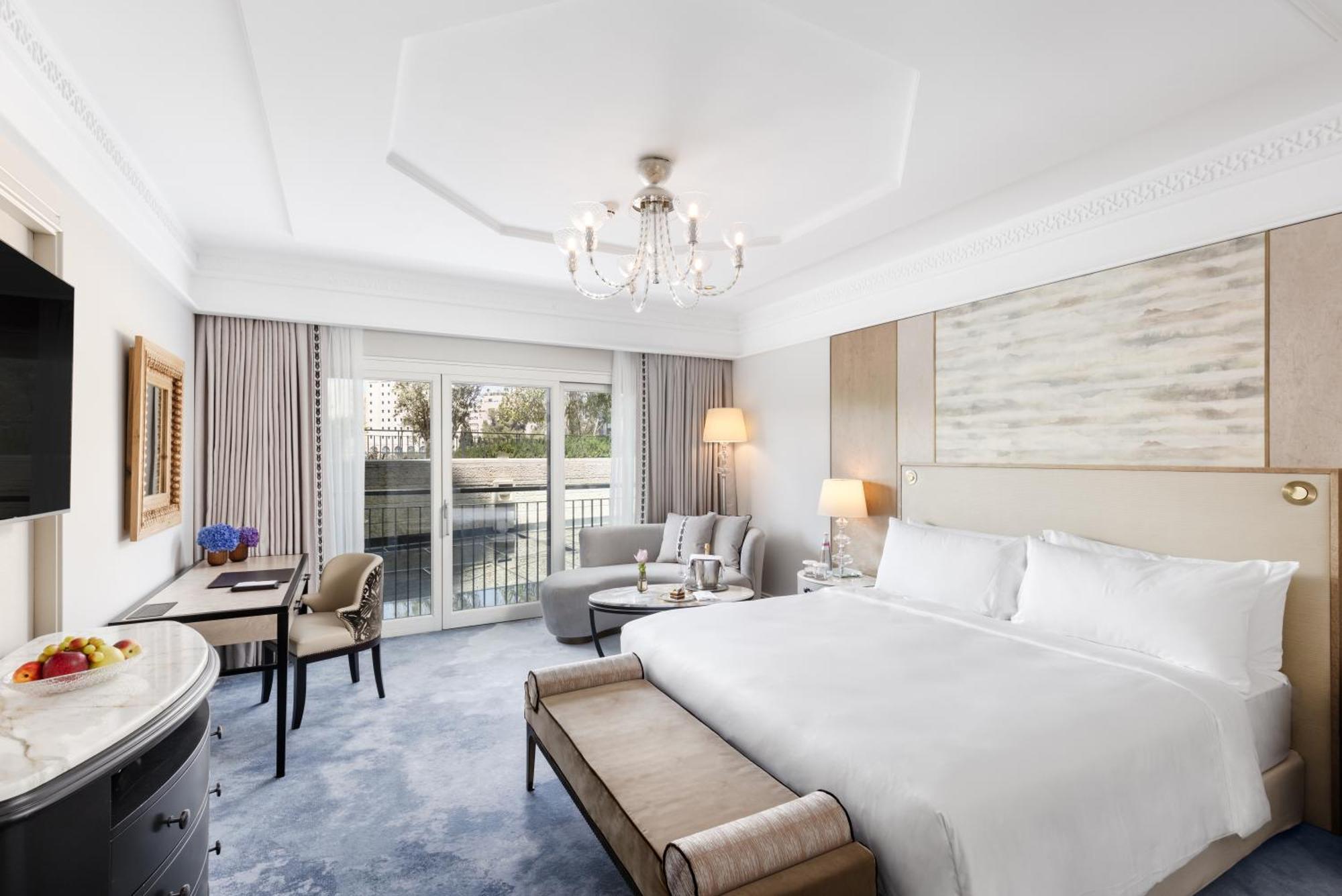 Premier Deluxe Room