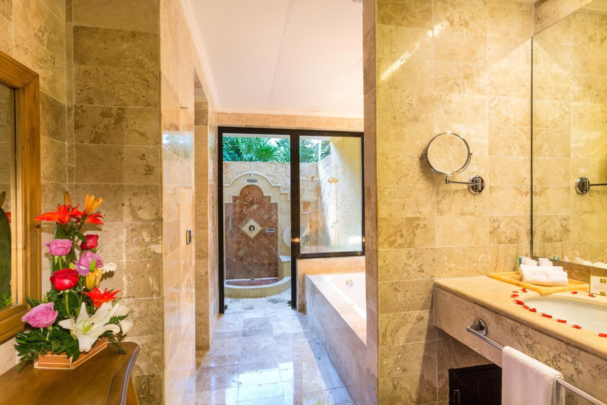 Villa Suite