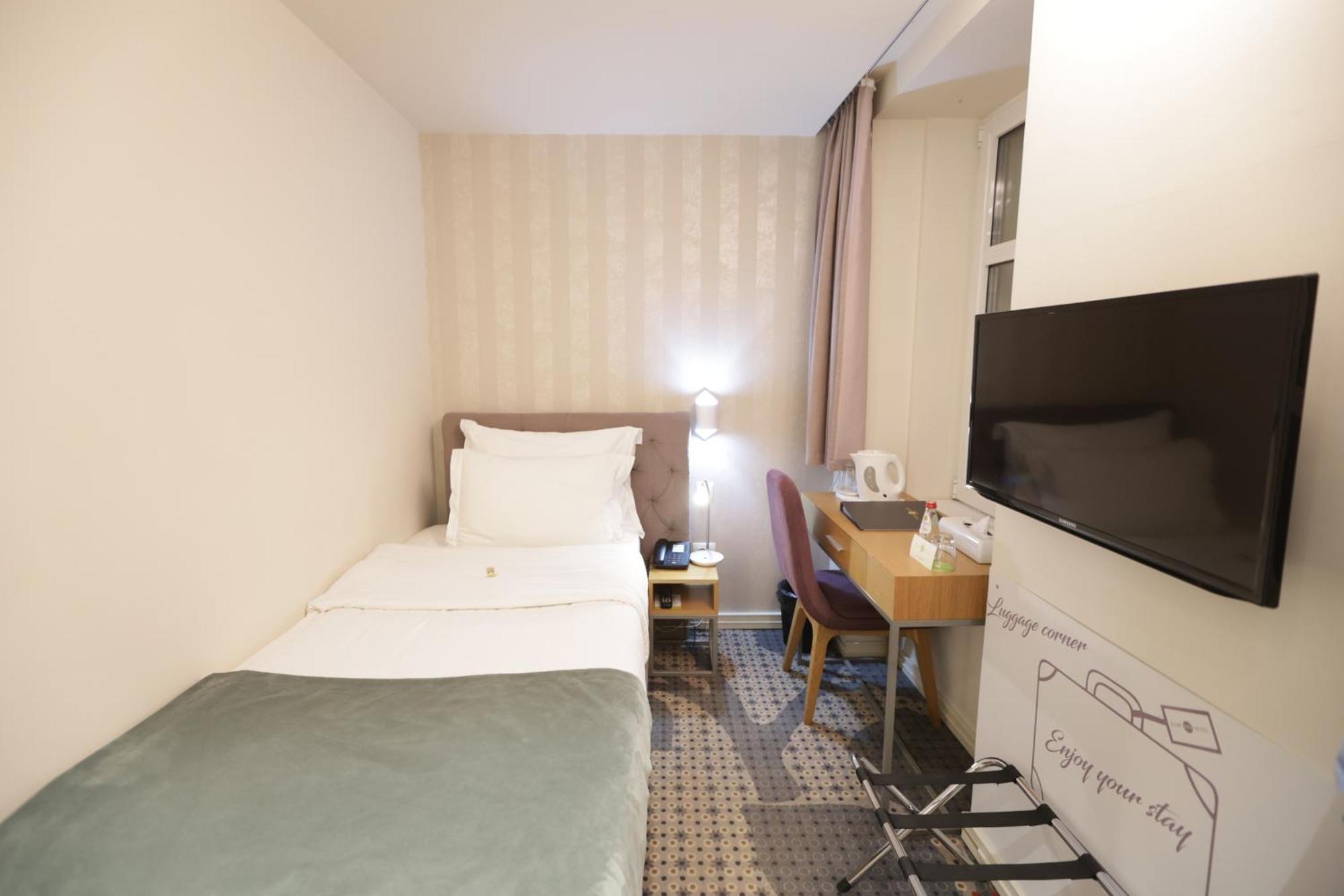 Single Room