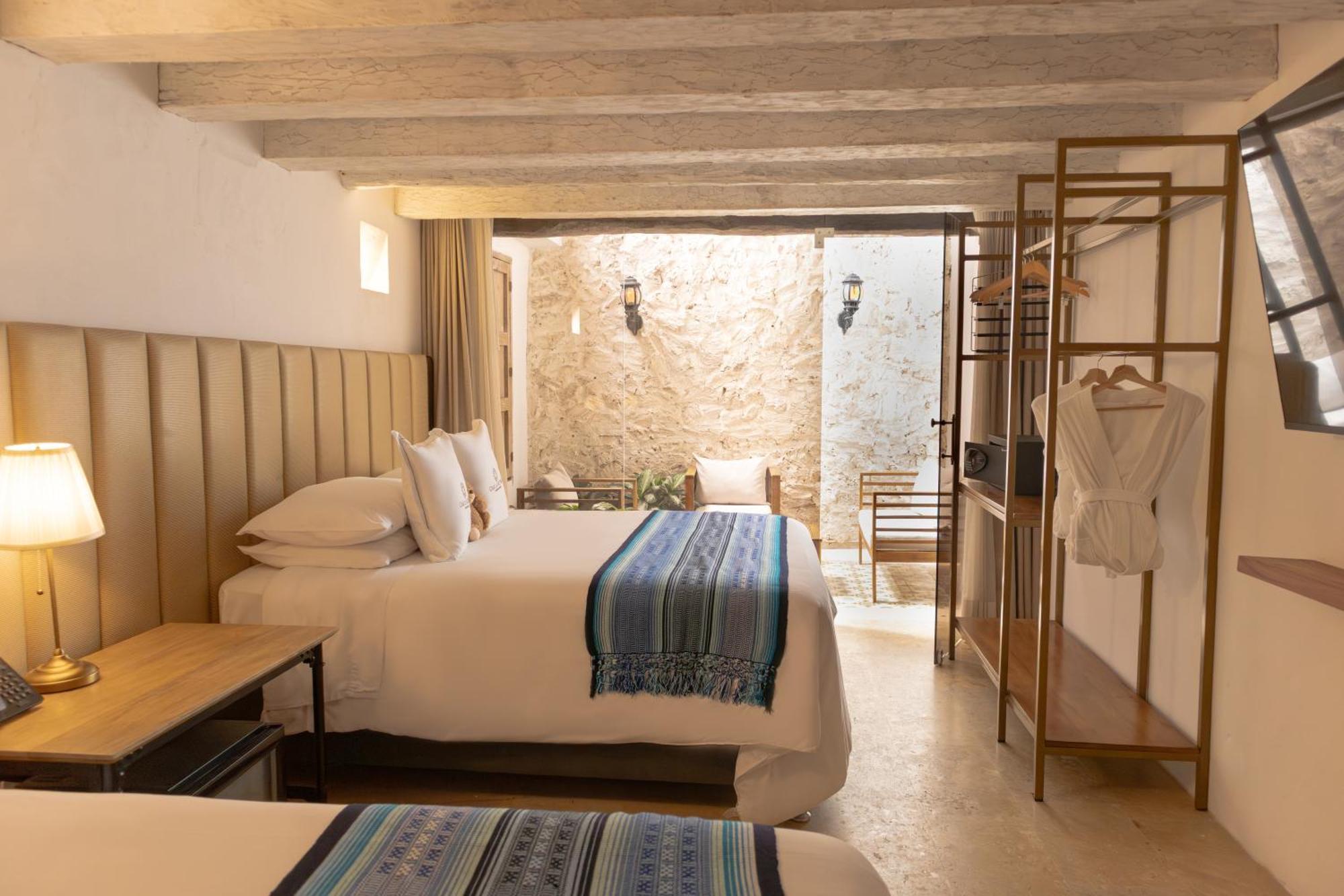 2 Queen Bed Junior Suite Terrace