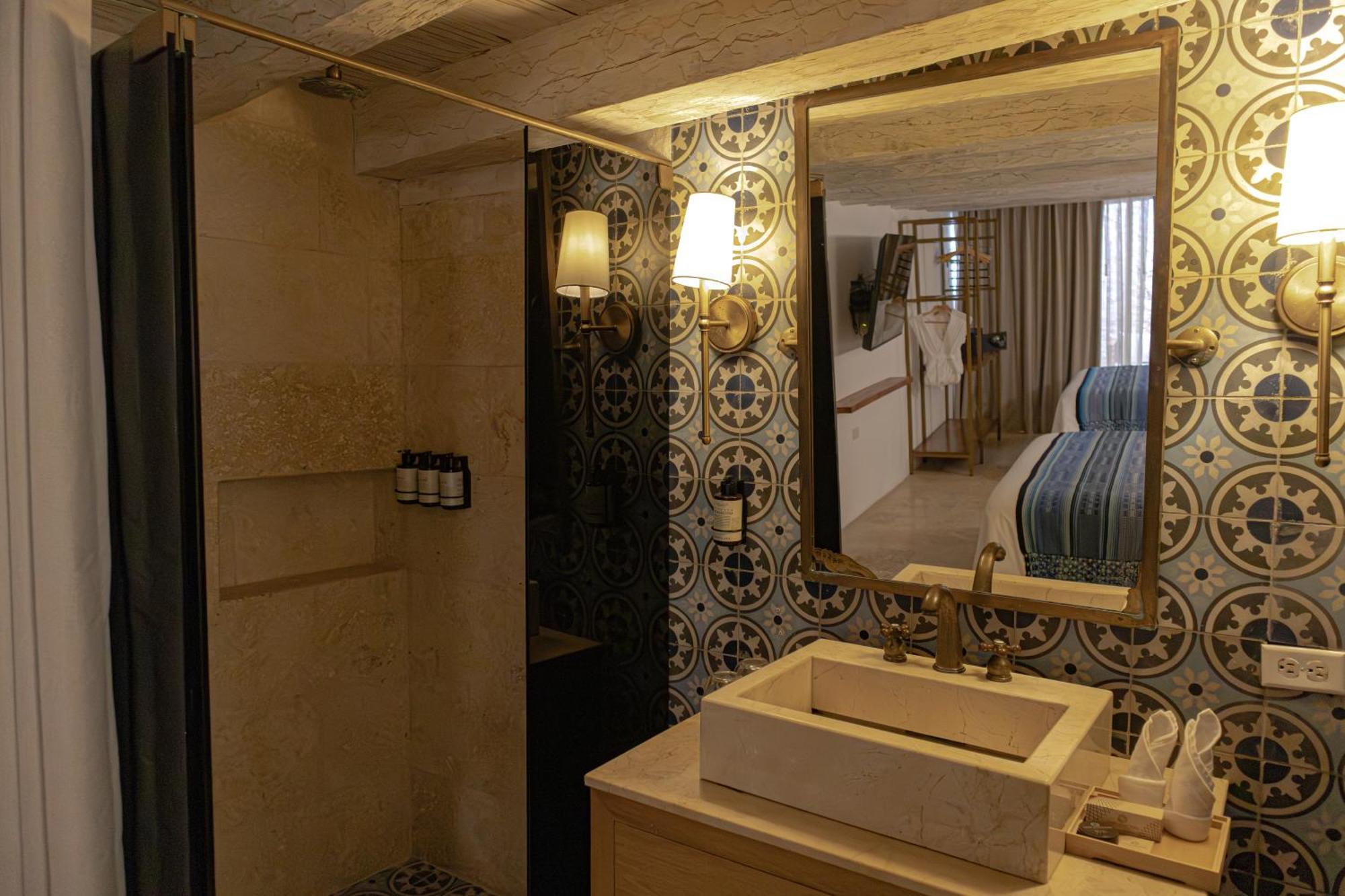2 Queen Bed Junior Suite Terrace