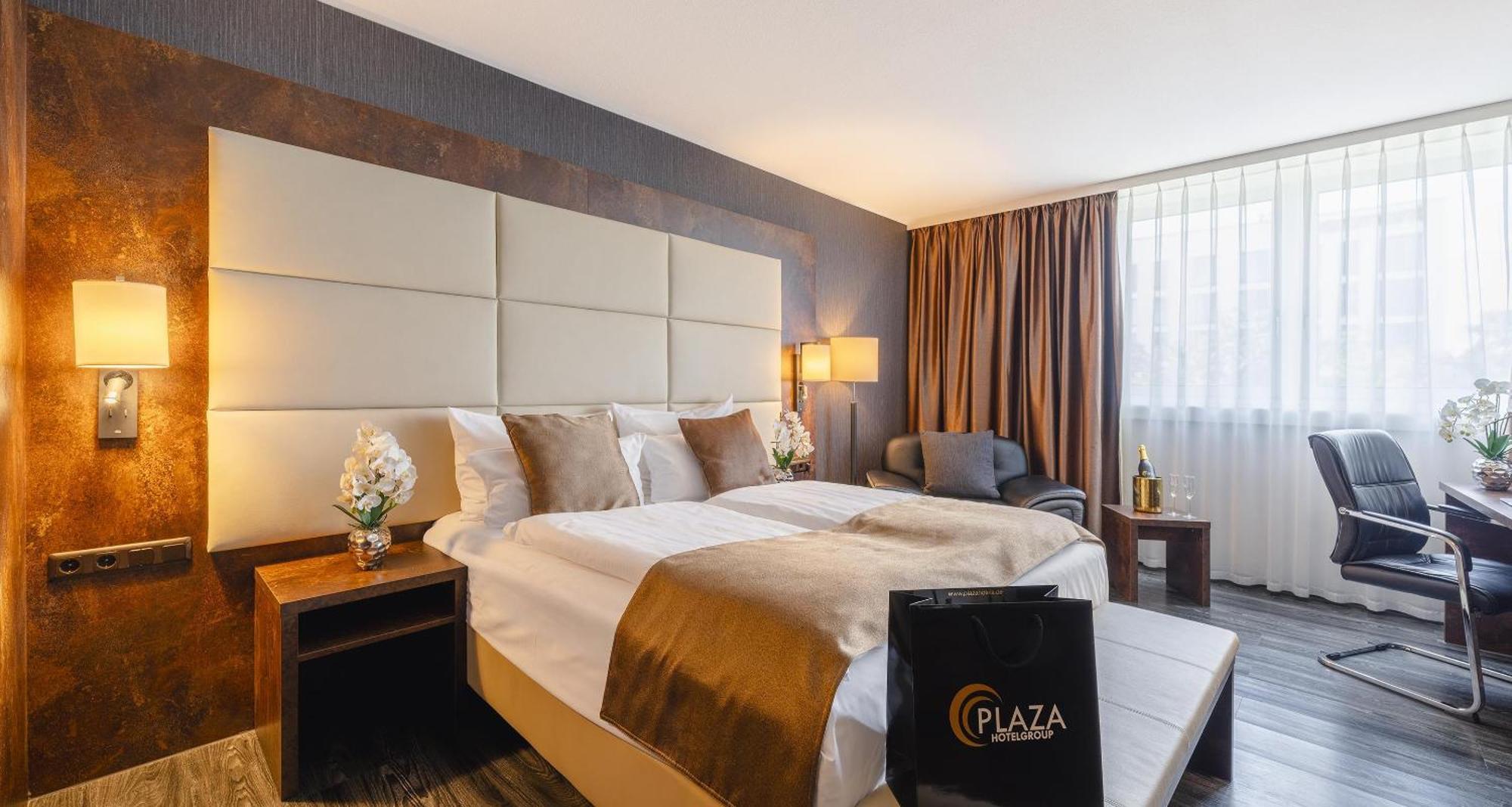 Standard King Room