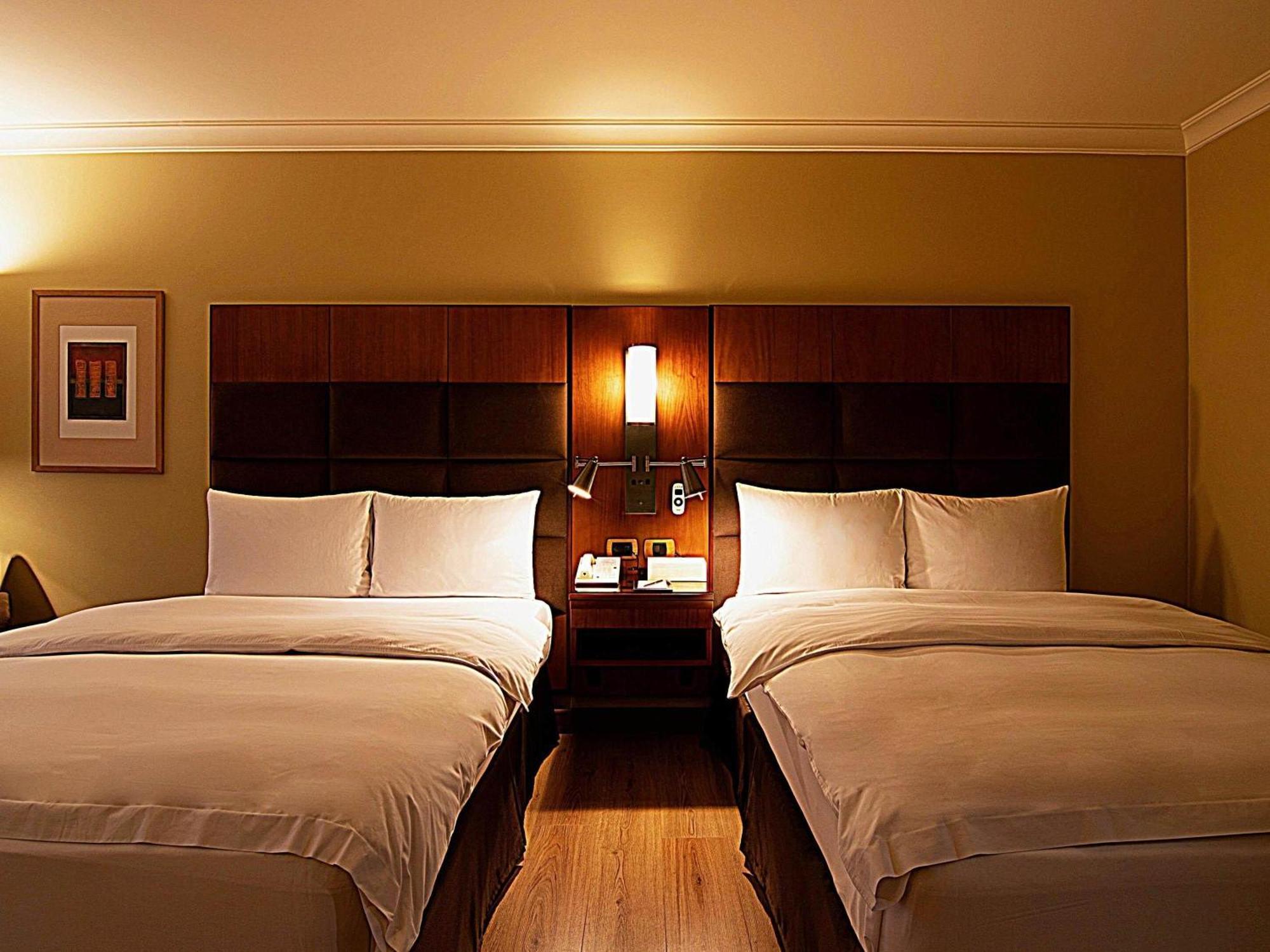 Swiss Advantage Twin Room