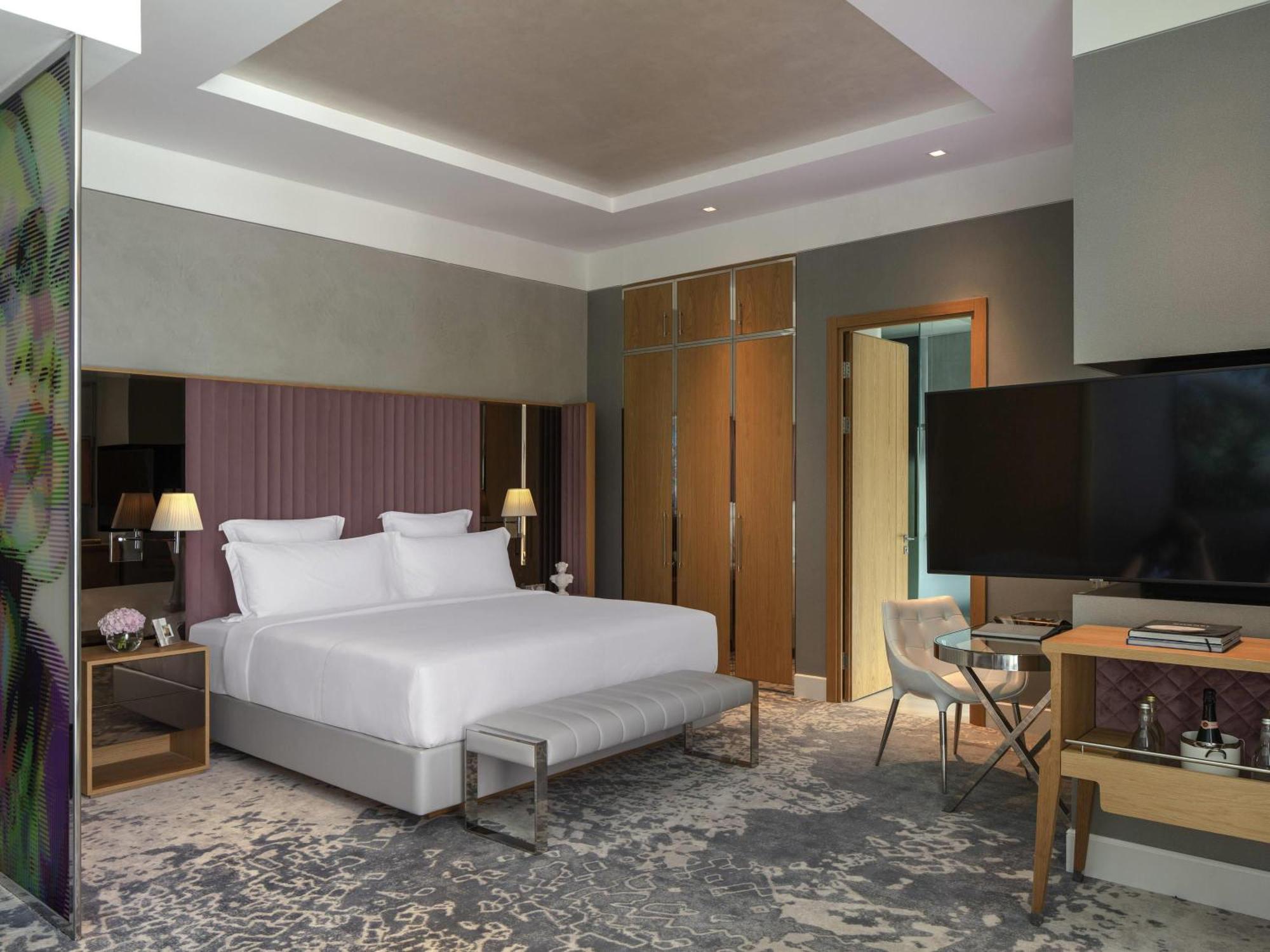 Chambre Lit King-Size Premium Sky - Vue sur Ville