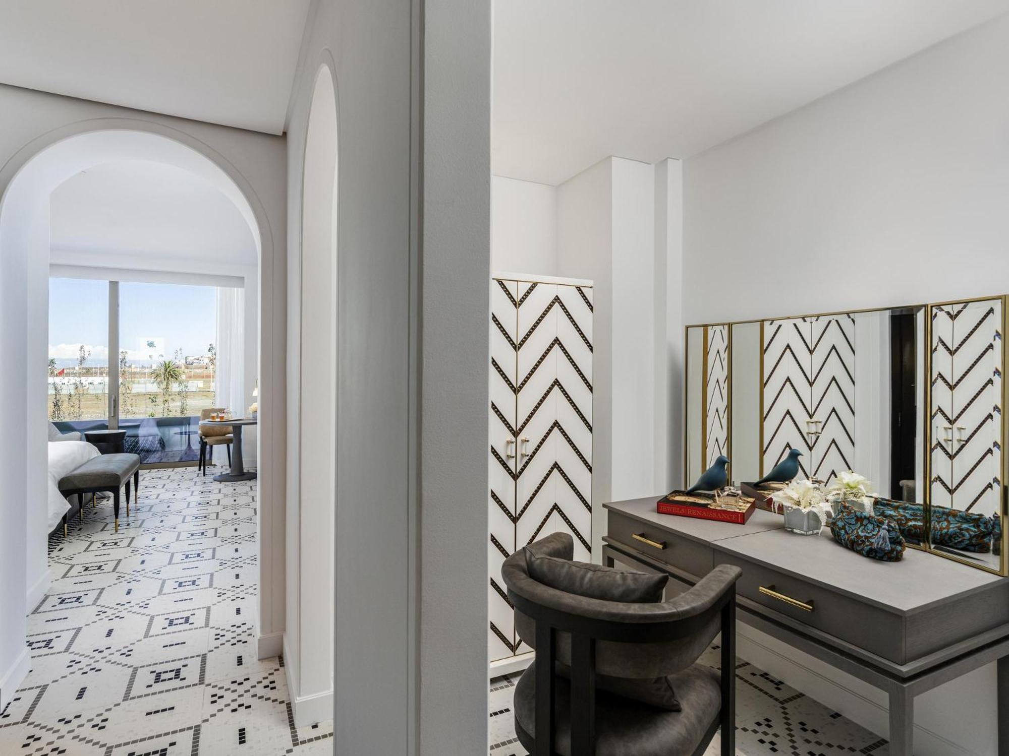 Chambre Deluxe avec 2 Lits Queen-Size et Balcon