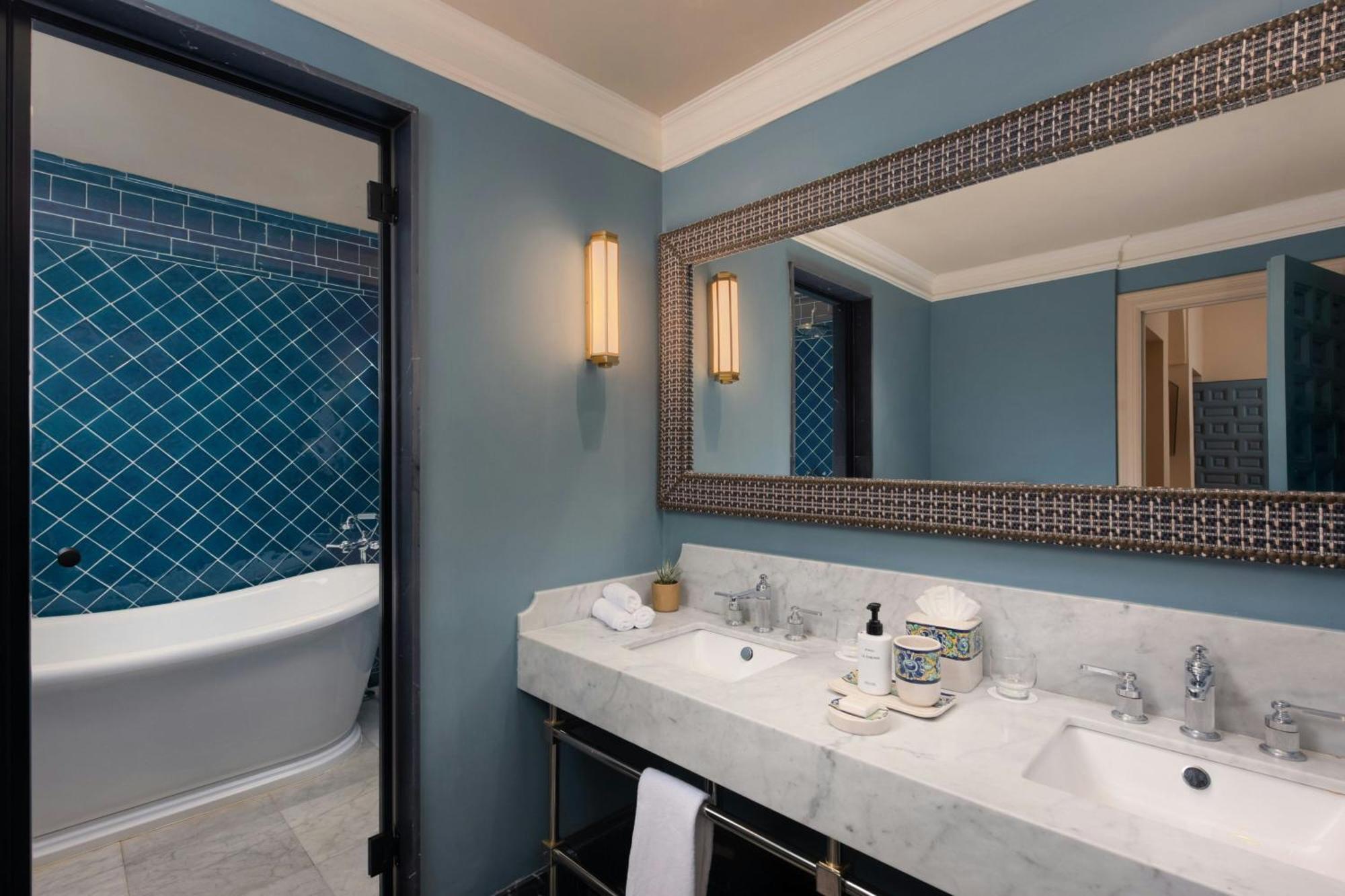 Grand Deluxe Double Room