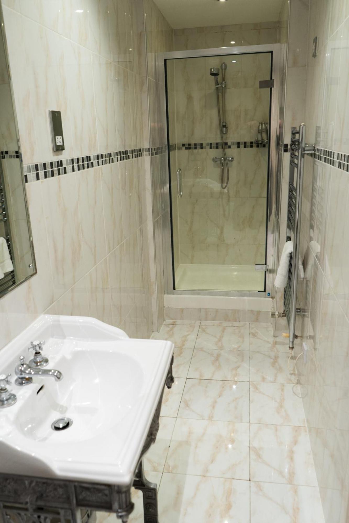 Deluxe Double Room Dog Friendly