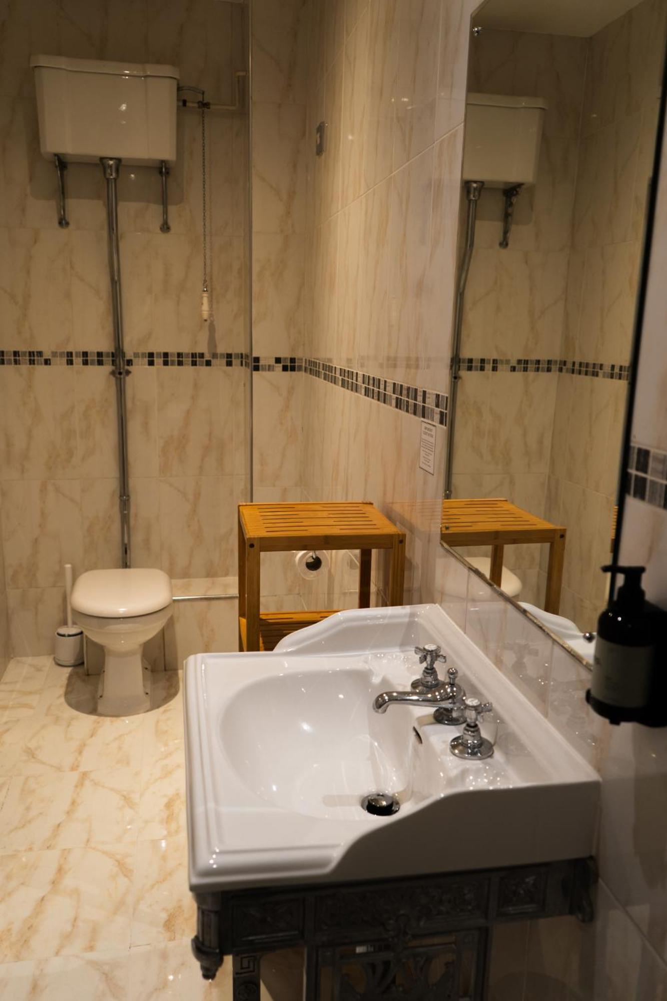 Deluxe Double Room Dog Friendly