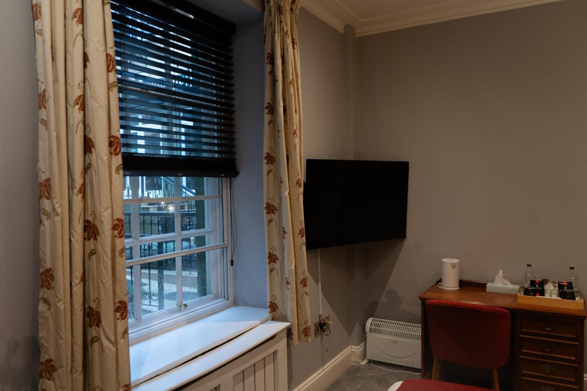 Deluxe Double Room Dog Friendly