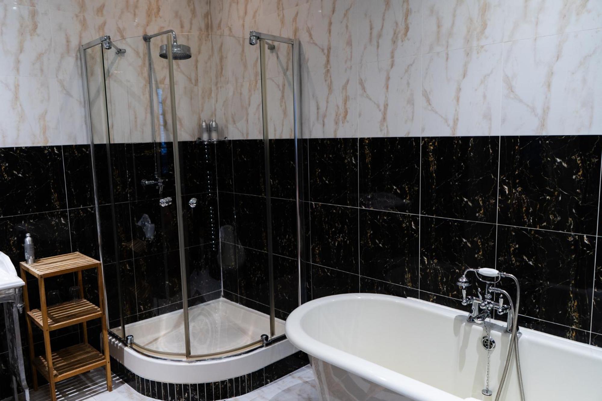Deluxe Double Room Dog Friendly