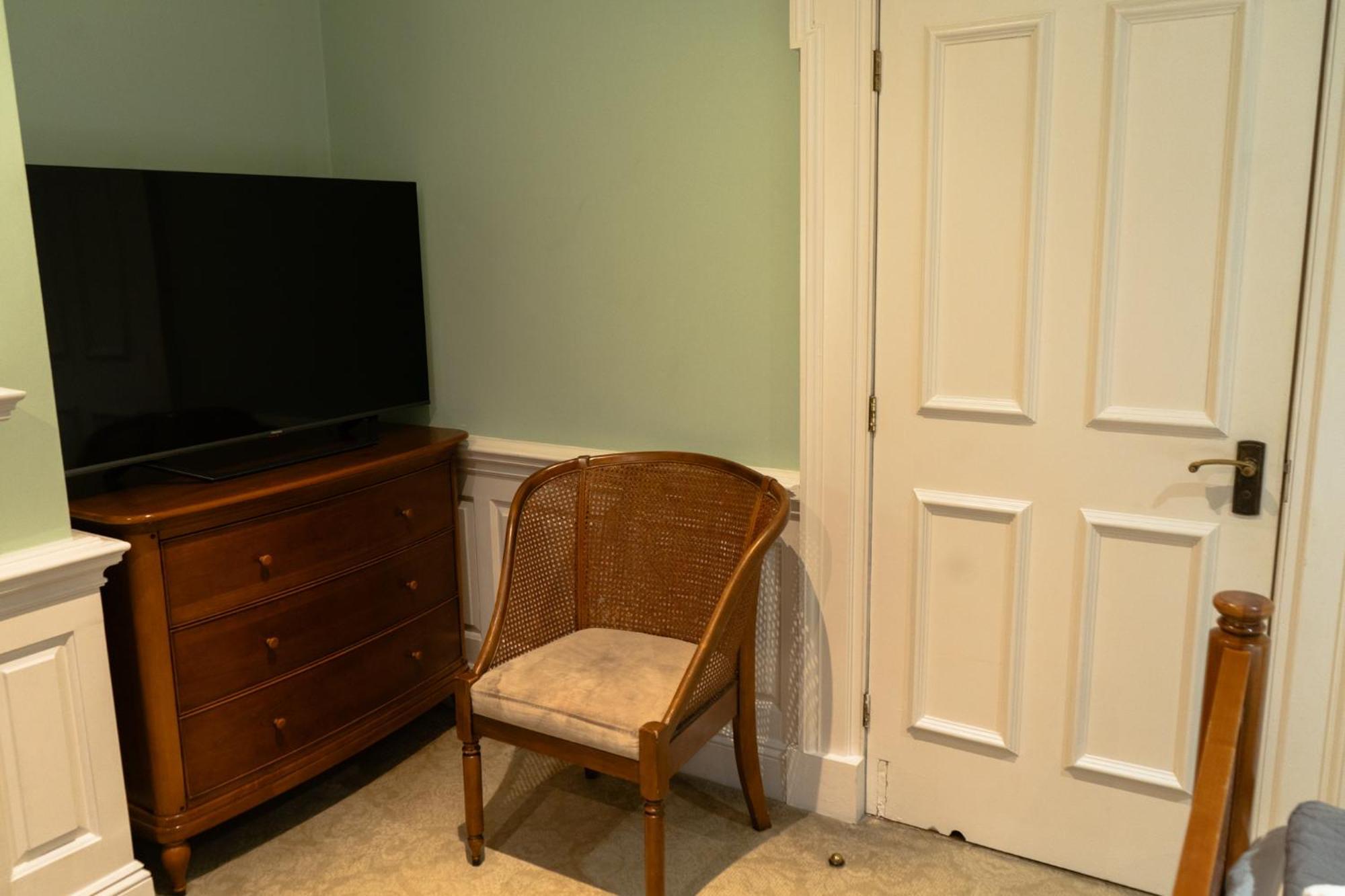 Deluxe Double Room Dog Friendly