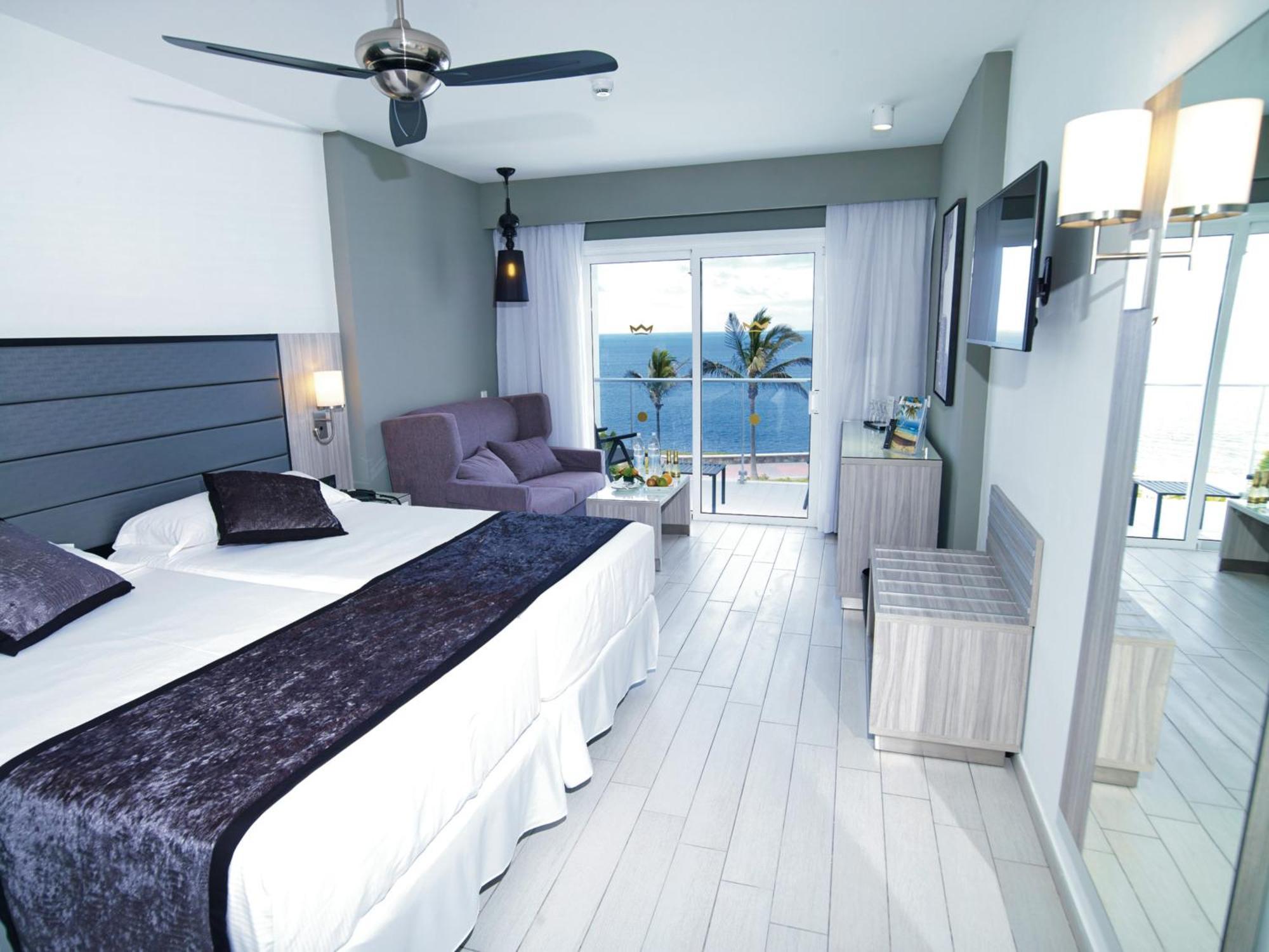 Habitación Doble con vistas al mar