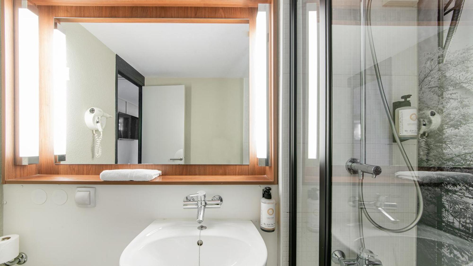Chambre Standard Lit Queen-Size