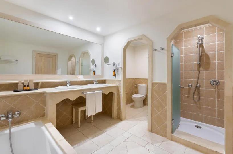 Deluxe Superior Kamer met Uitzicht op Zee (1 Volwassene)