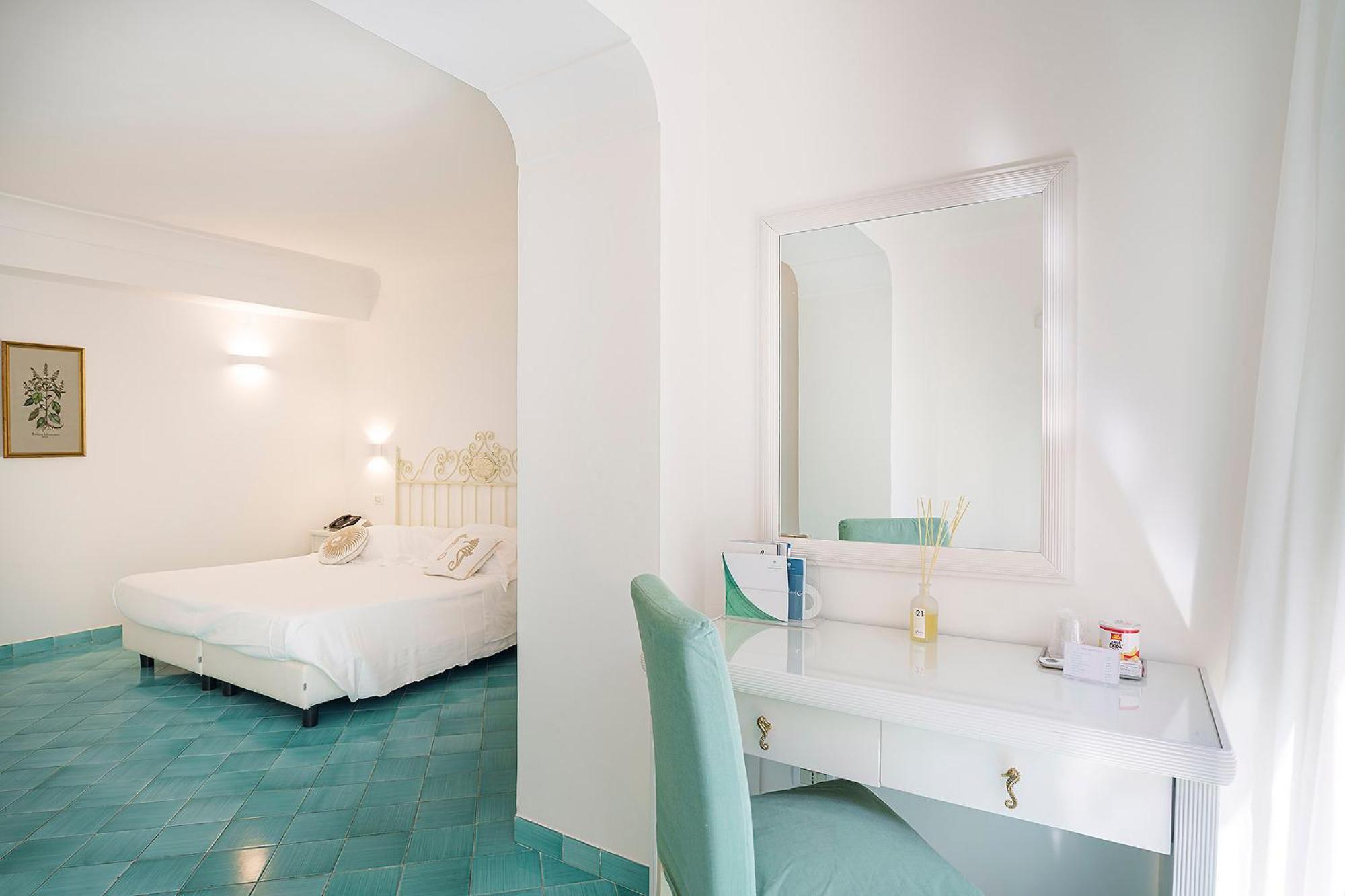 Double or Twin Room with Garden View