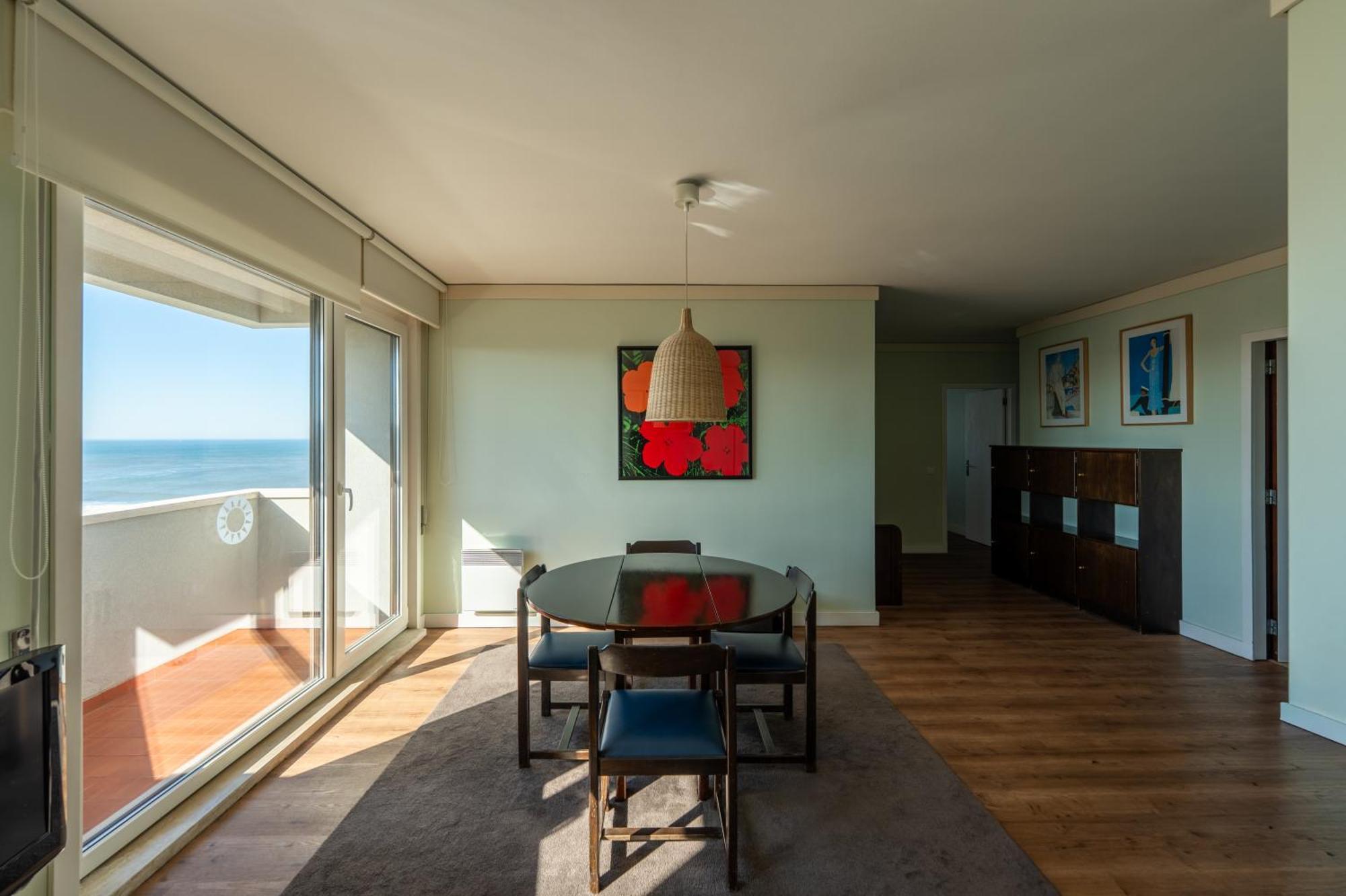 Two-Bedroom Apartment City Views