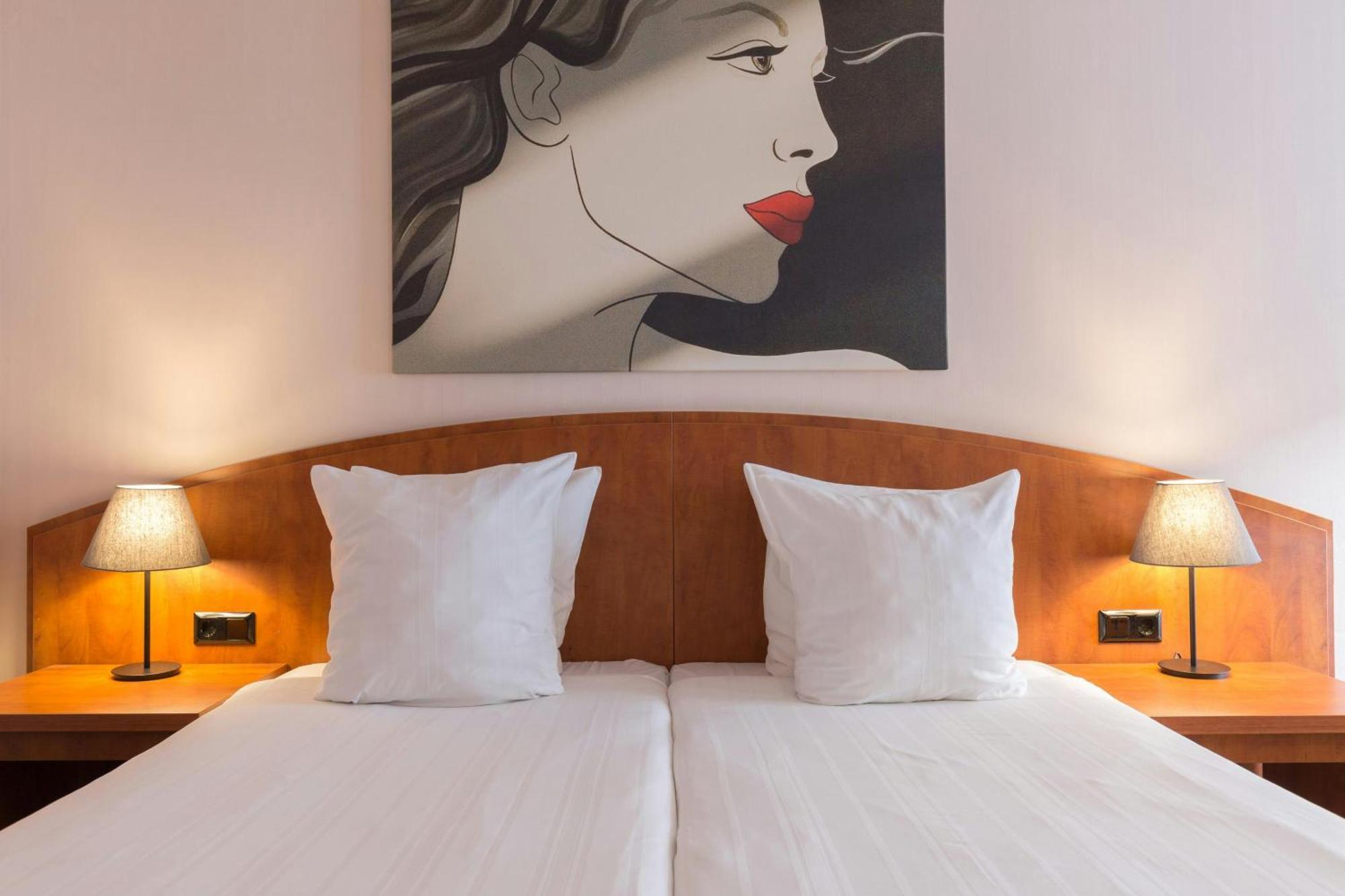 Comfort Room 1 Double Bed