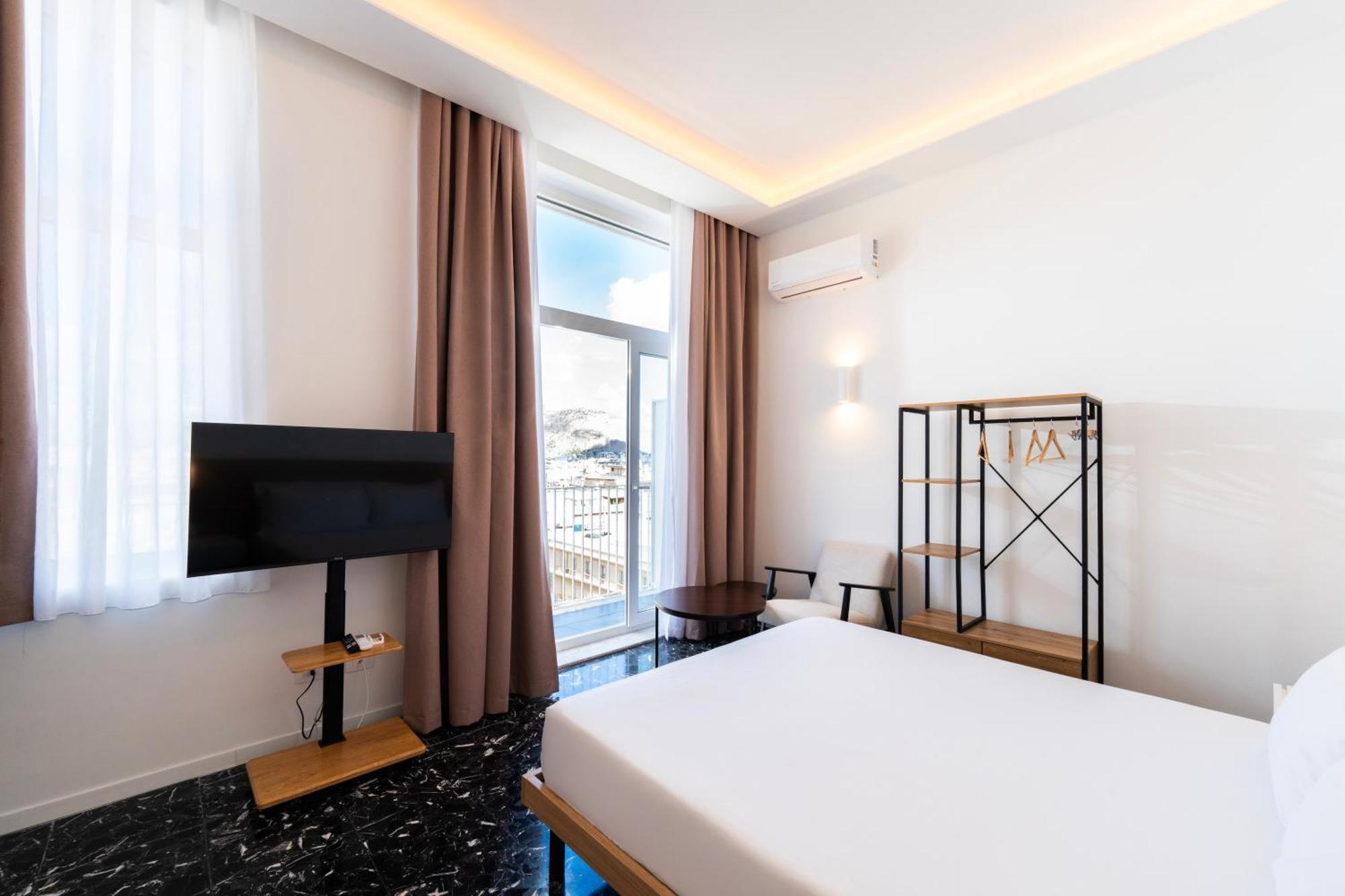 Suite City View