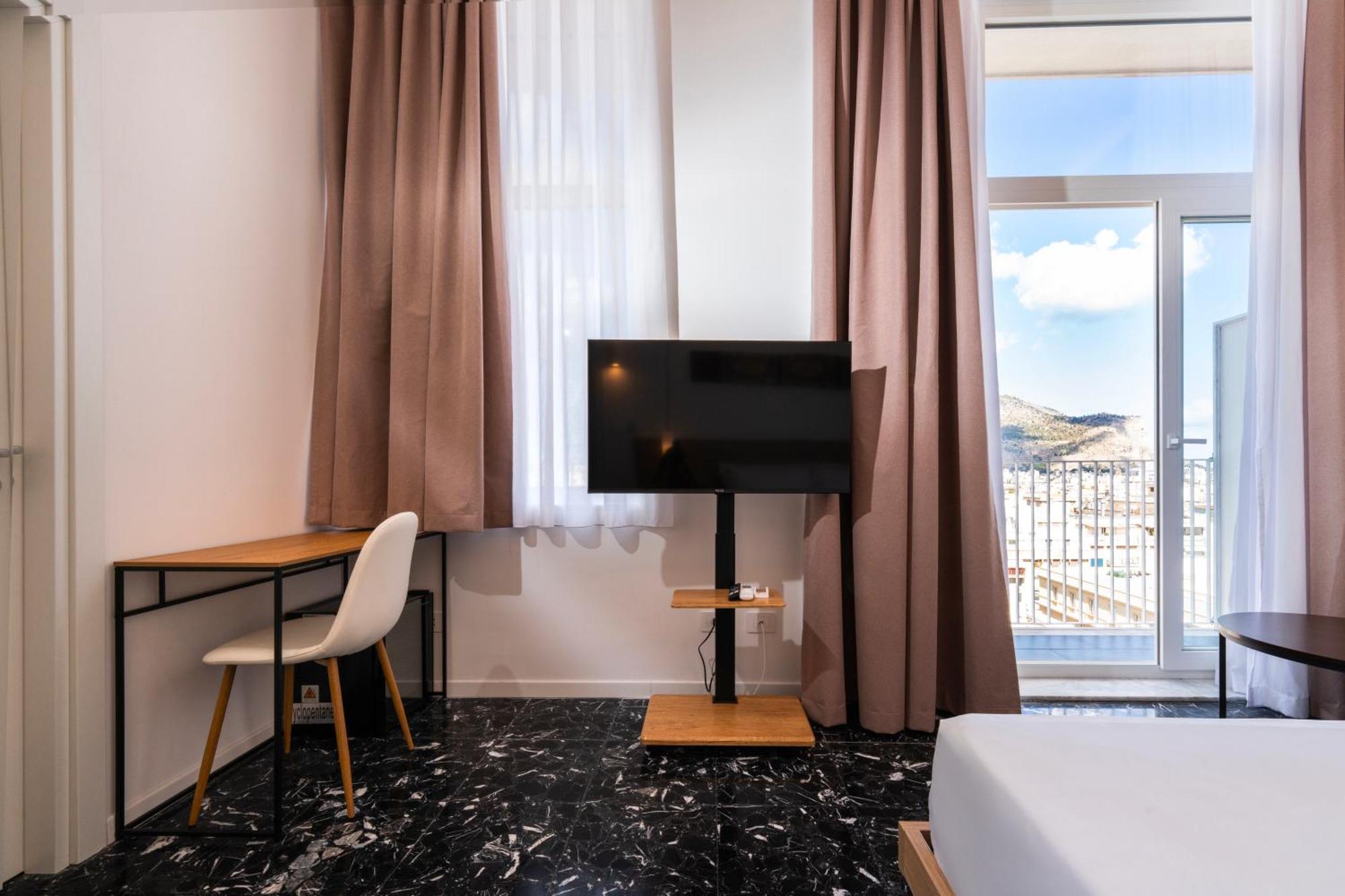 Suite City View