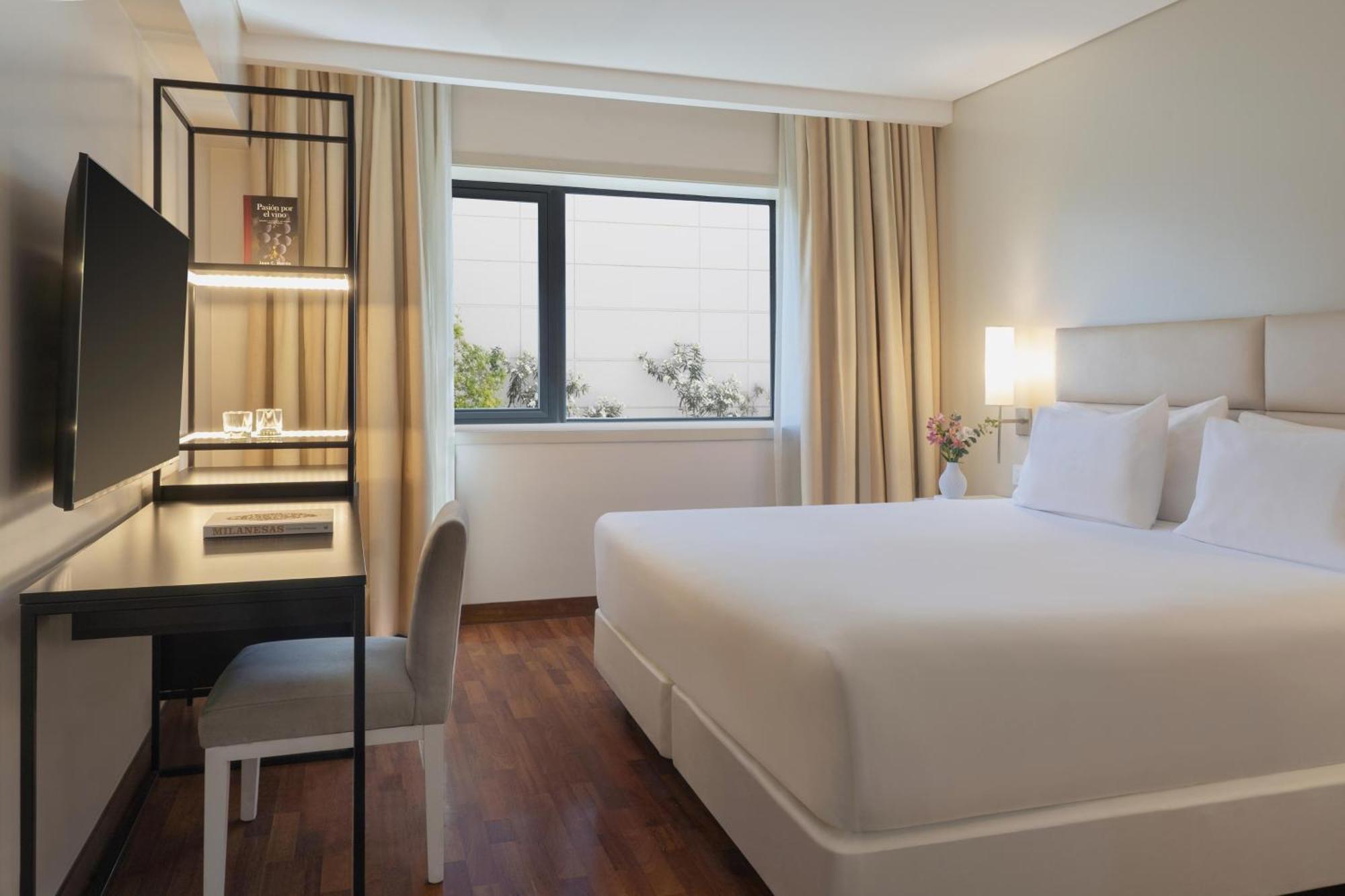 Standard Double or Twin Room,1756497407:JPEG