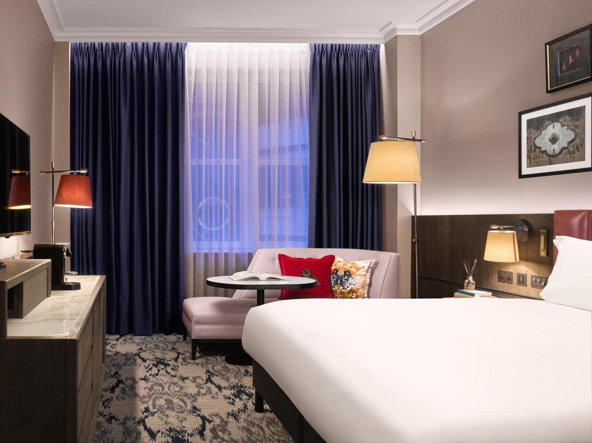 Trafalgar King Room,1758281711:JPEG